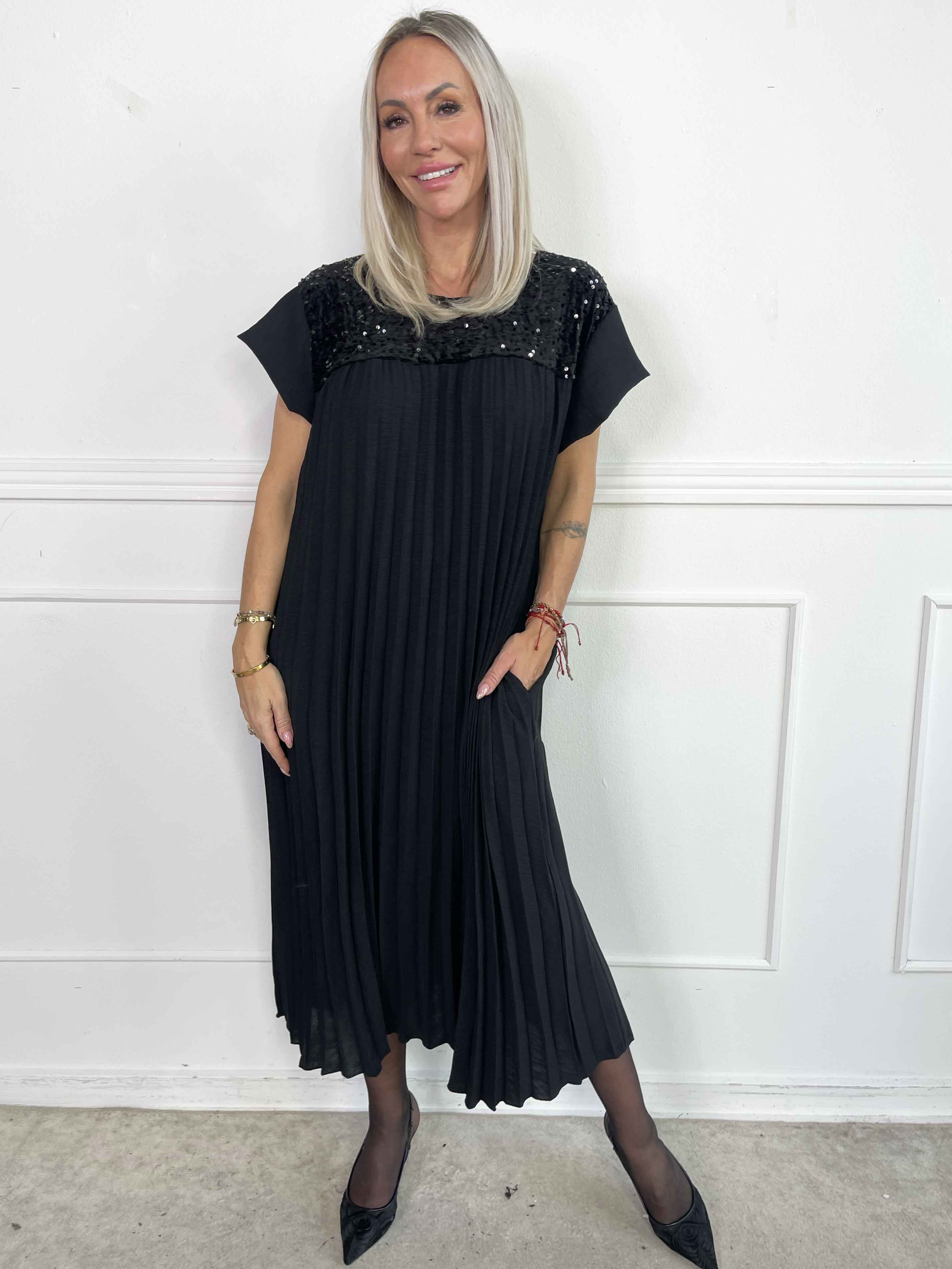 Nancy Party - Lång plisserad klänning med paljetter och sammet