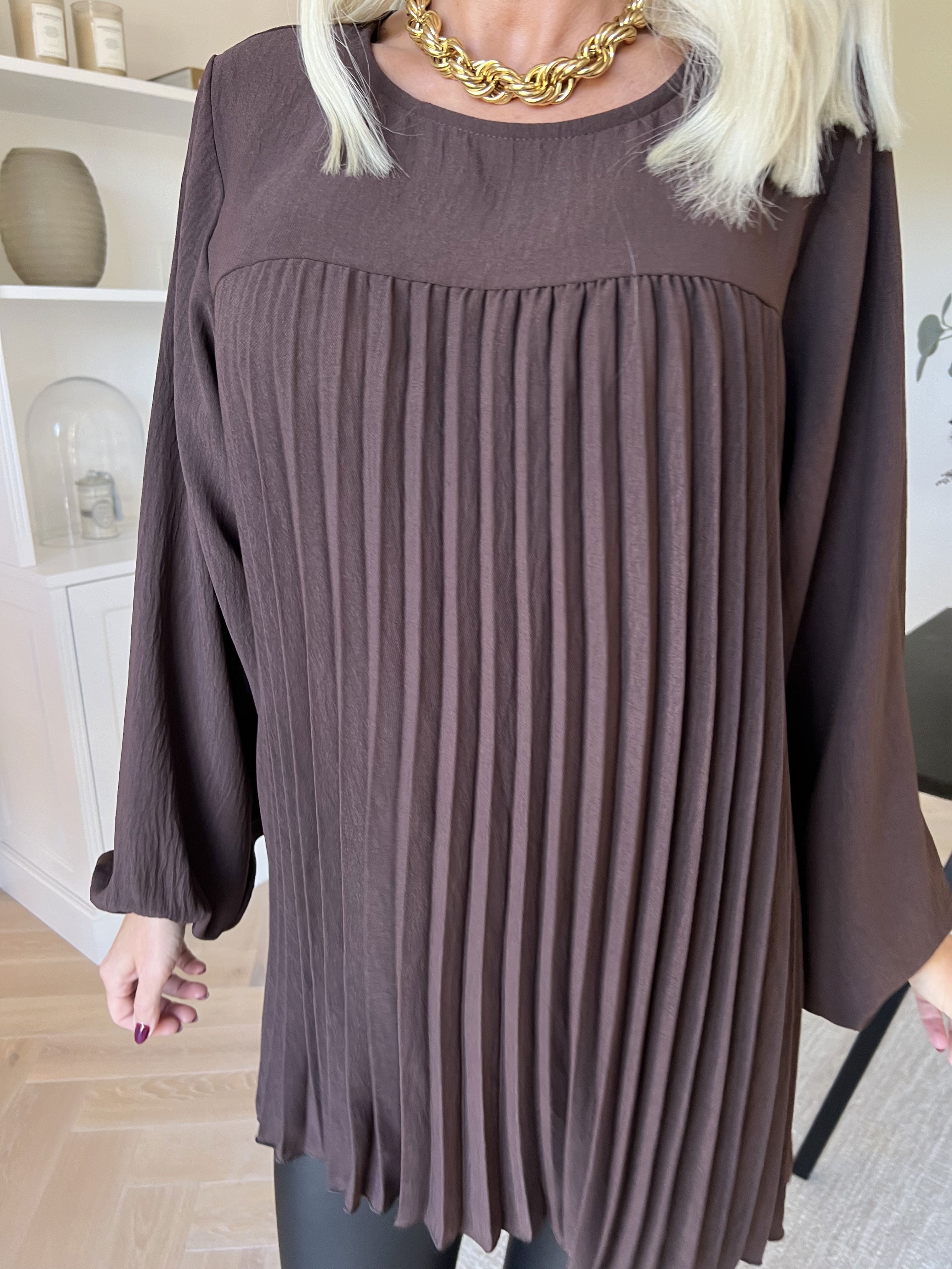 Nancy Shirt L/S - Söt blus med plissering