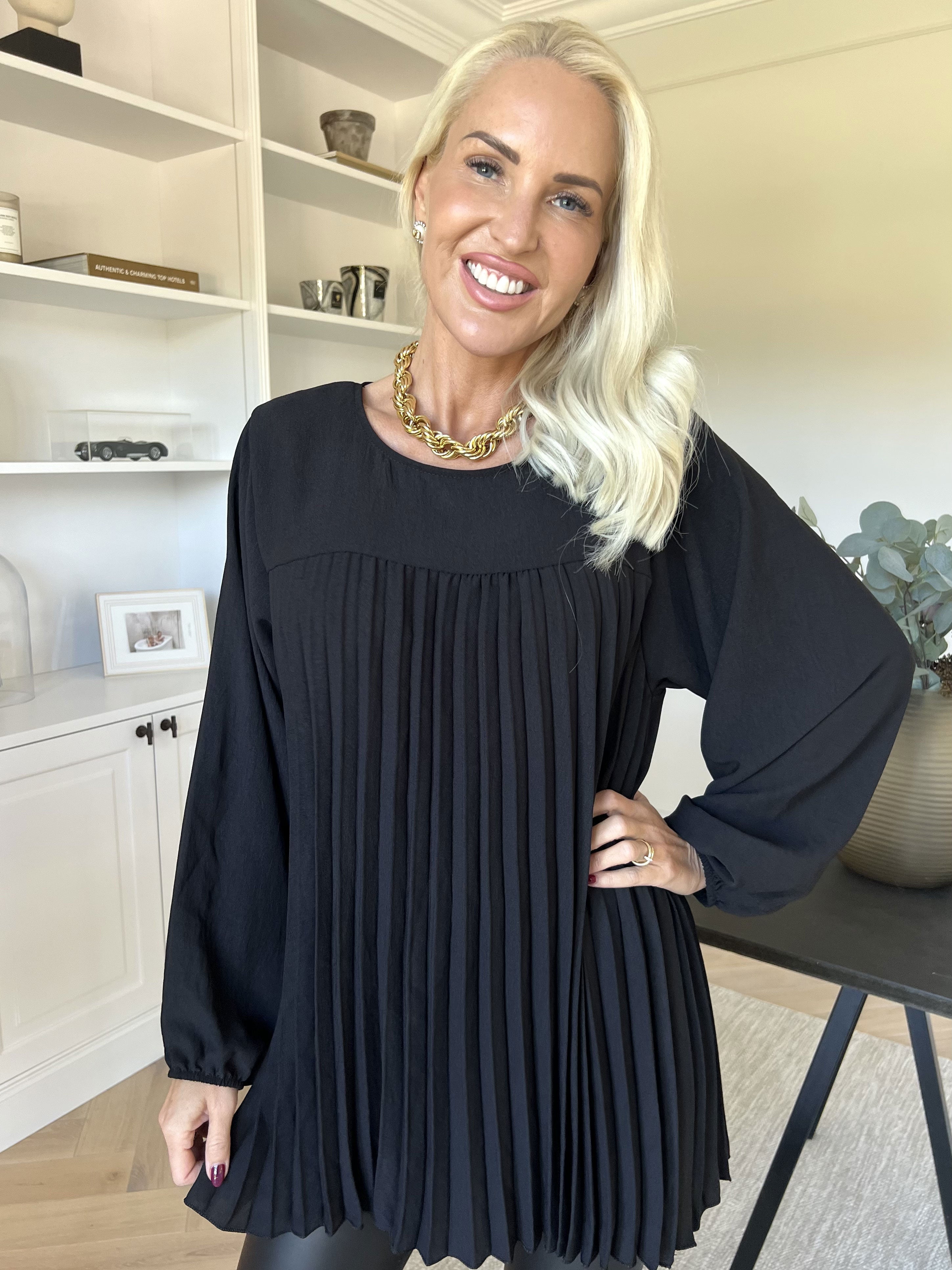 Nancy Shirt L/S - Söt blus med plissering