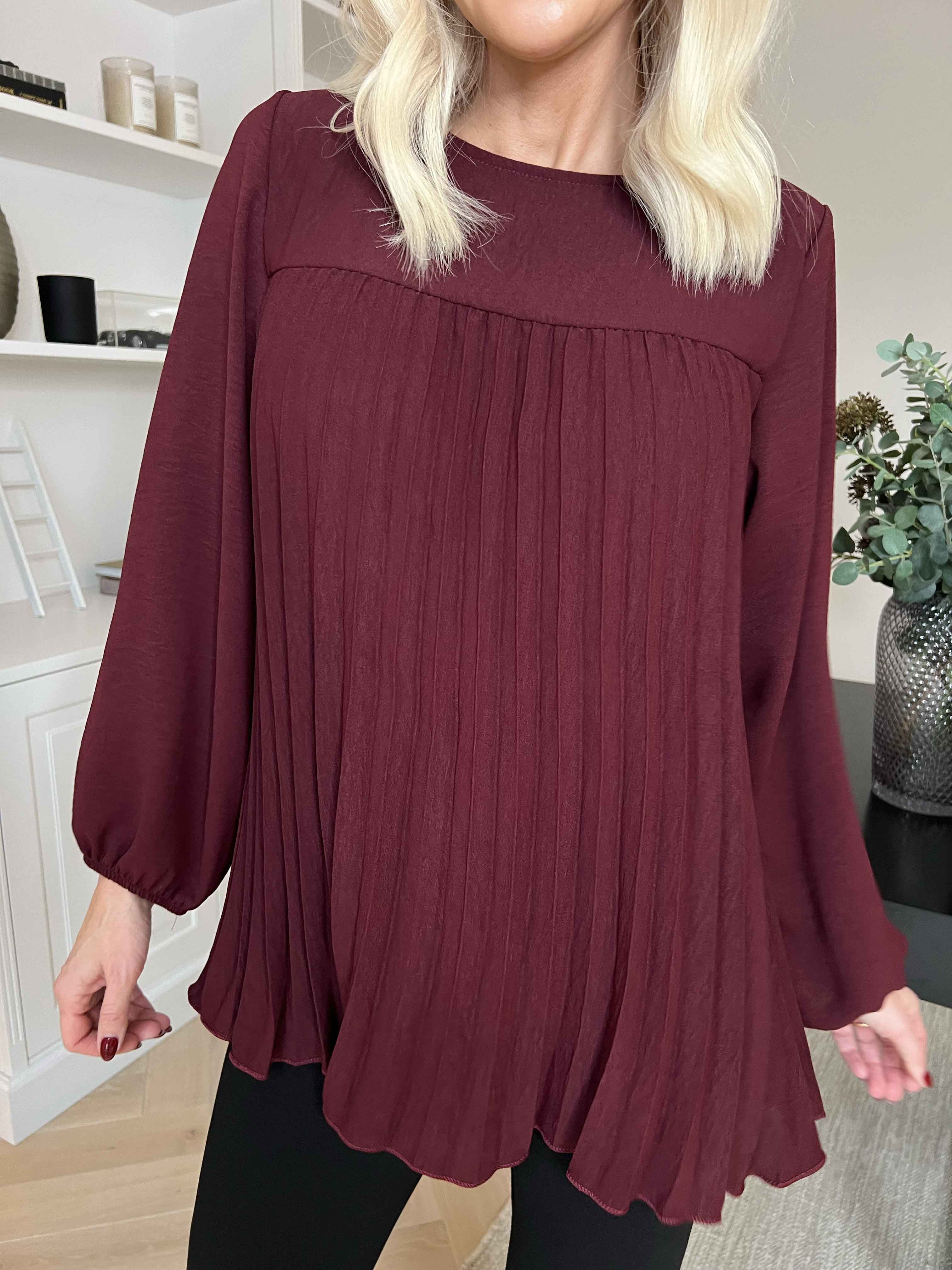 Nancy Shirt L/S - Söt blus med plissering