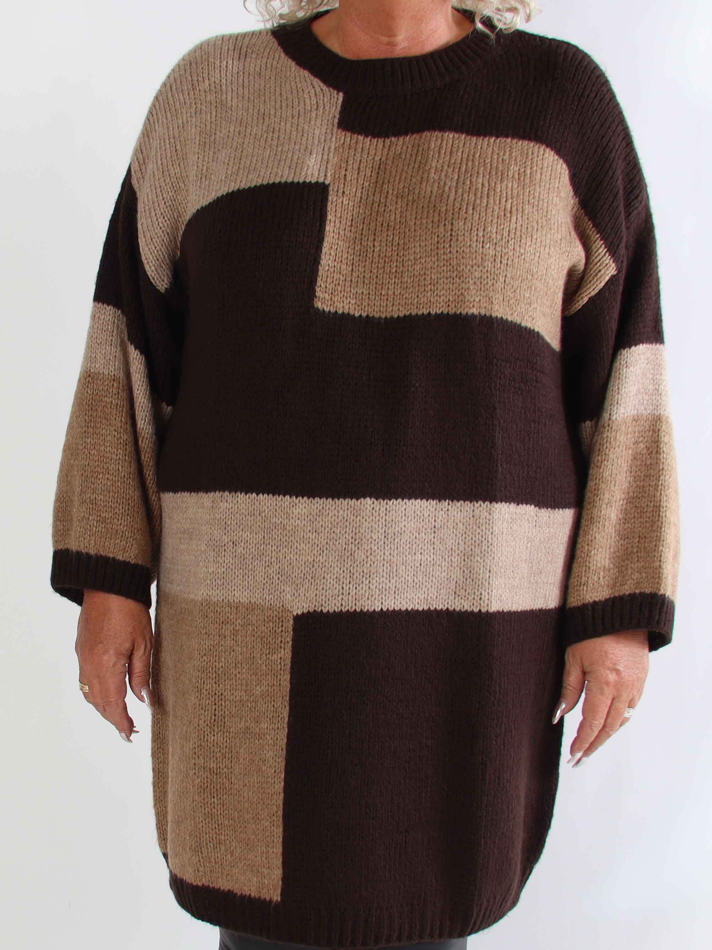 Nesrin - Stickad flerfärgad plus size klänning