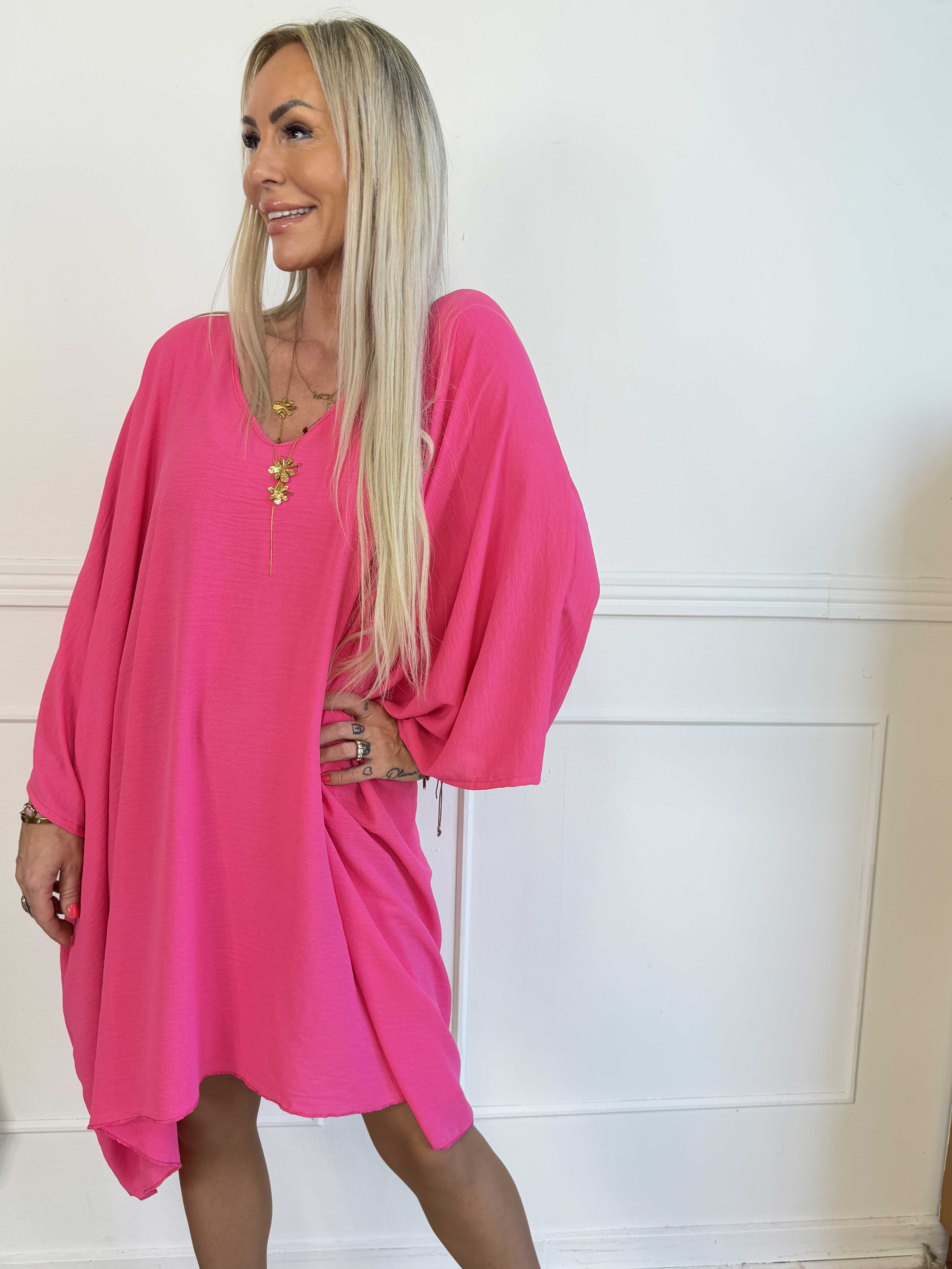 Nevena - Let og luftig tunikakjole med løs pasform og flagermusærmer