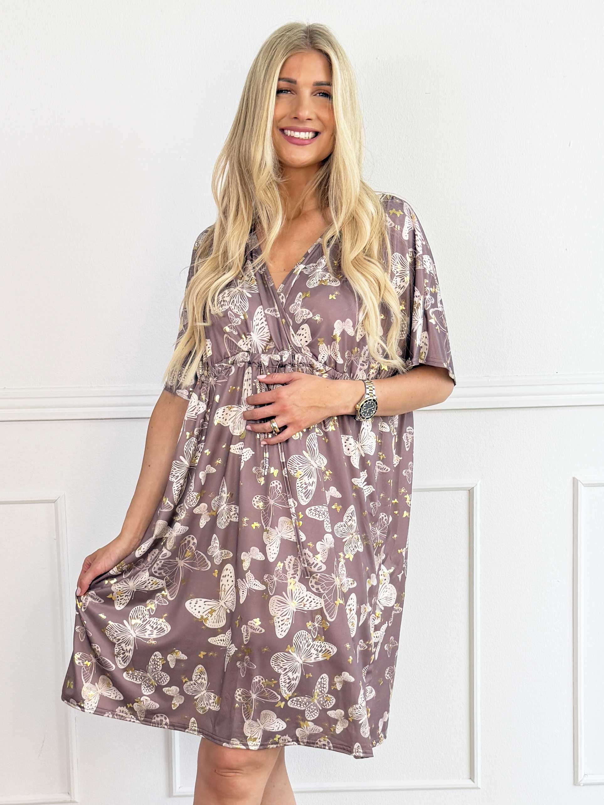 Nicolina Butterfly Short - Plus size kjole med sommerfugleprint og snøre under brystet