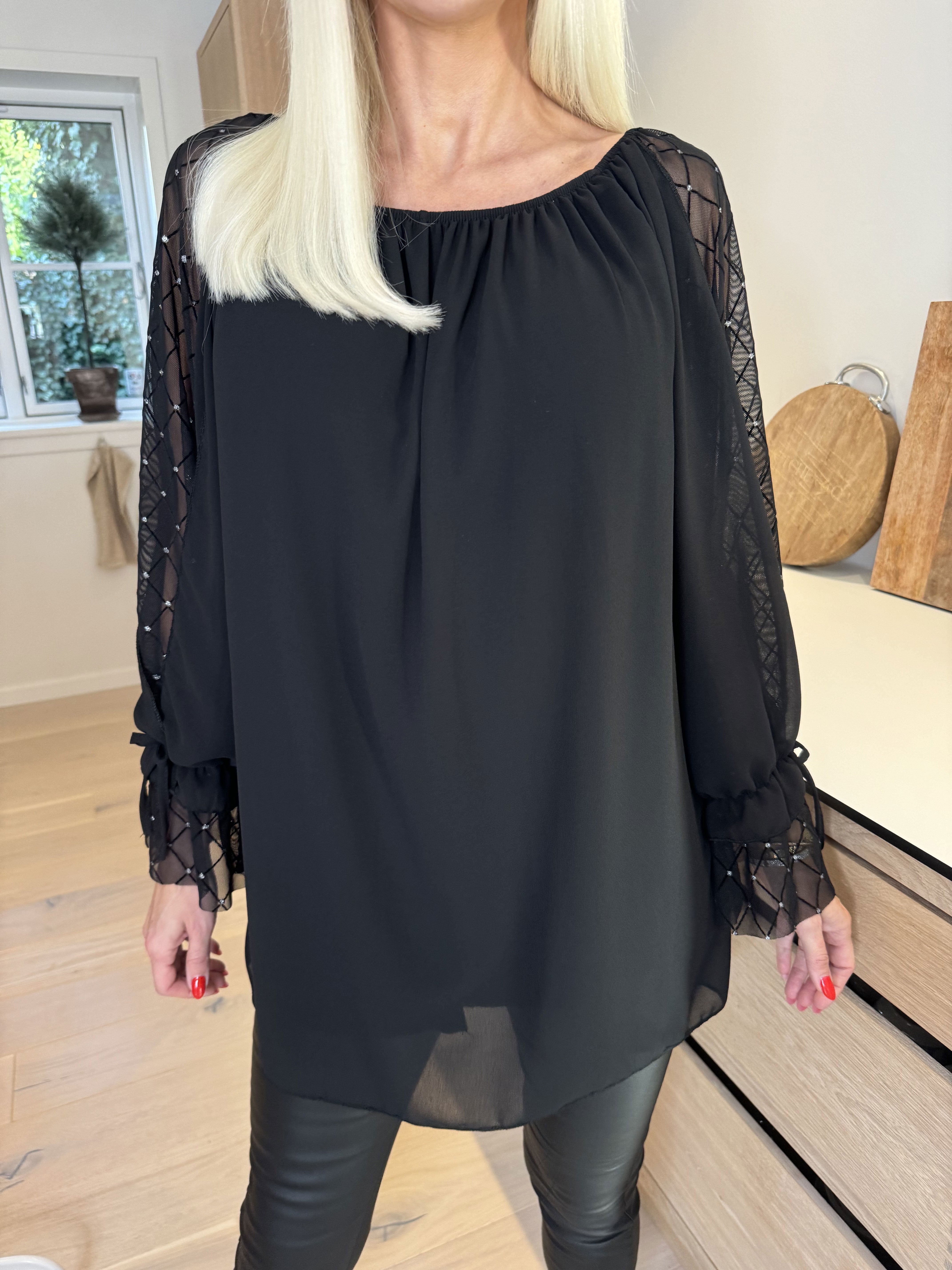 Ninell - Chiffongtunika med vackra ärmar