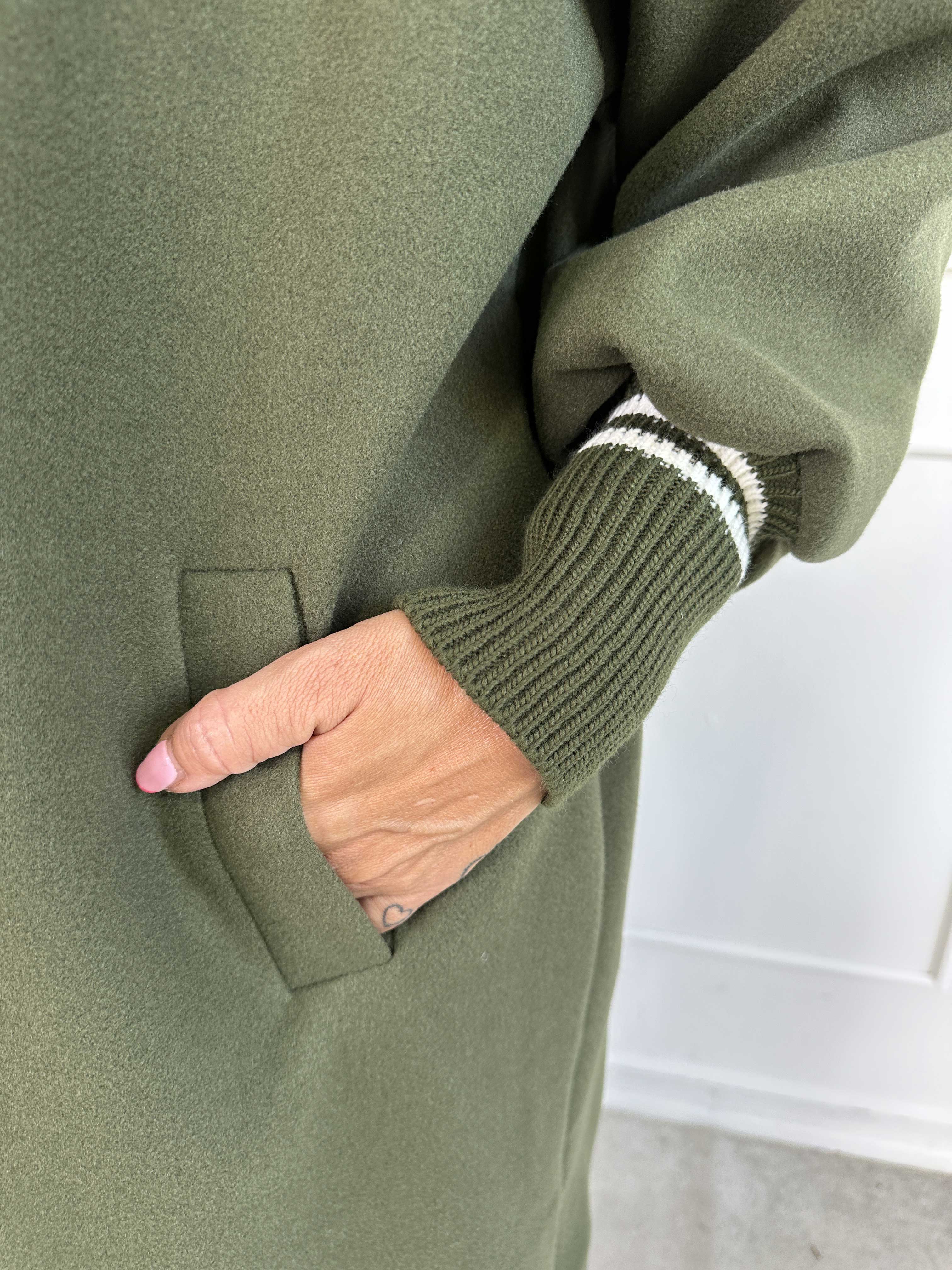 Nitas - Övergångsjacka med stickad del på ärmen