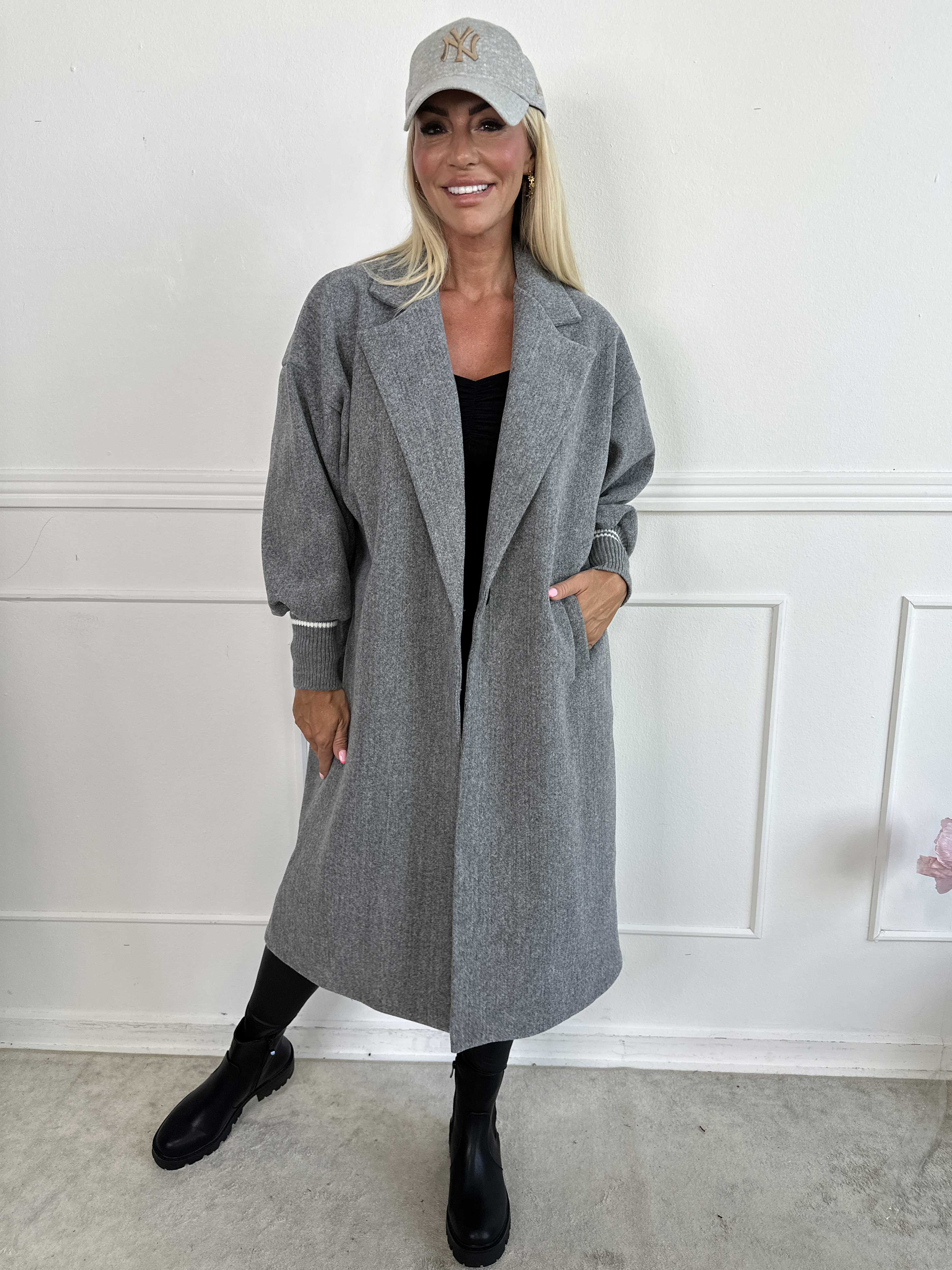 Nitas - Övergångsjacka med stickad del på ärmen