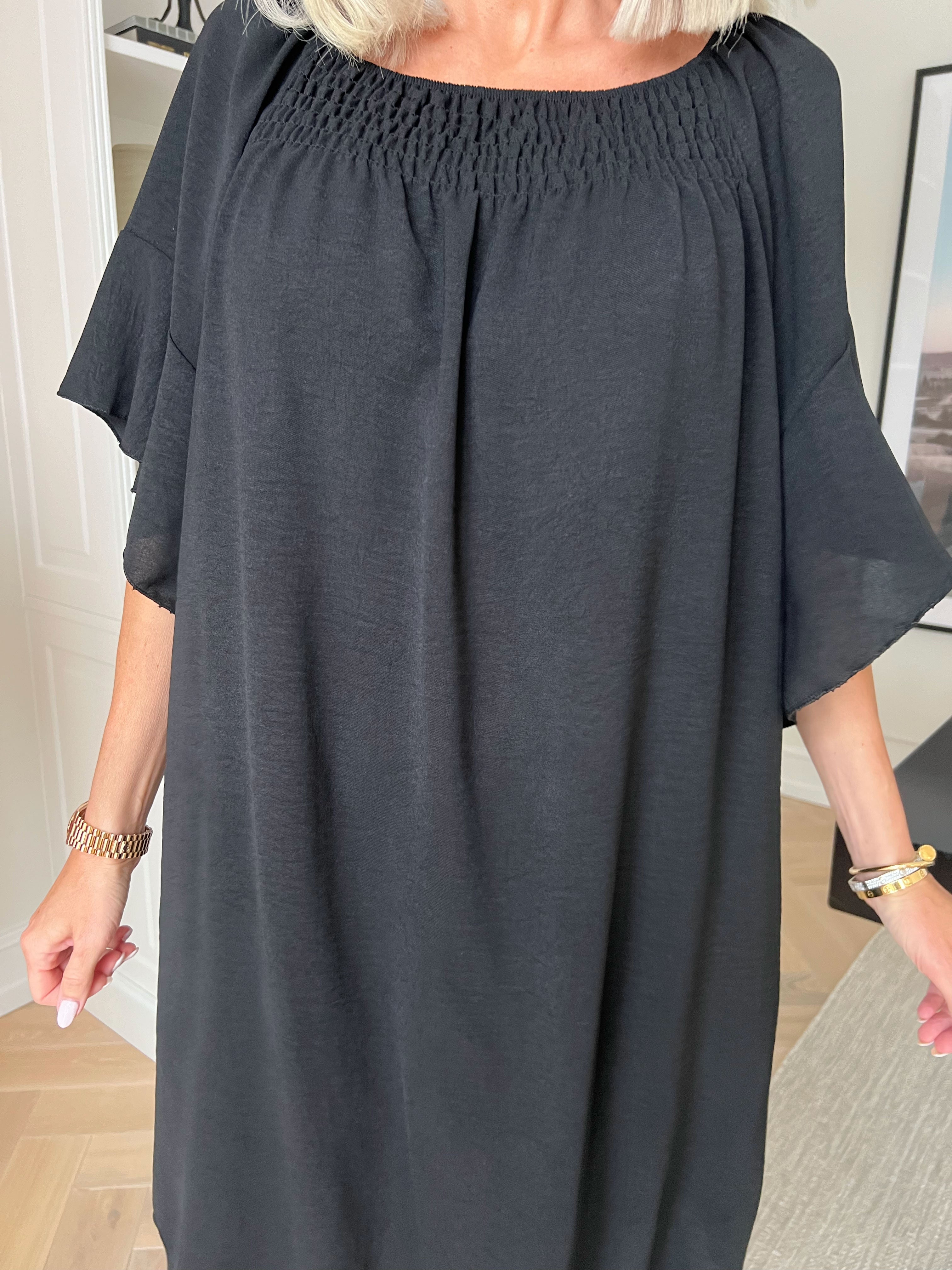 Octavia - Løs tunikakjole med elastikkant i udskæringen