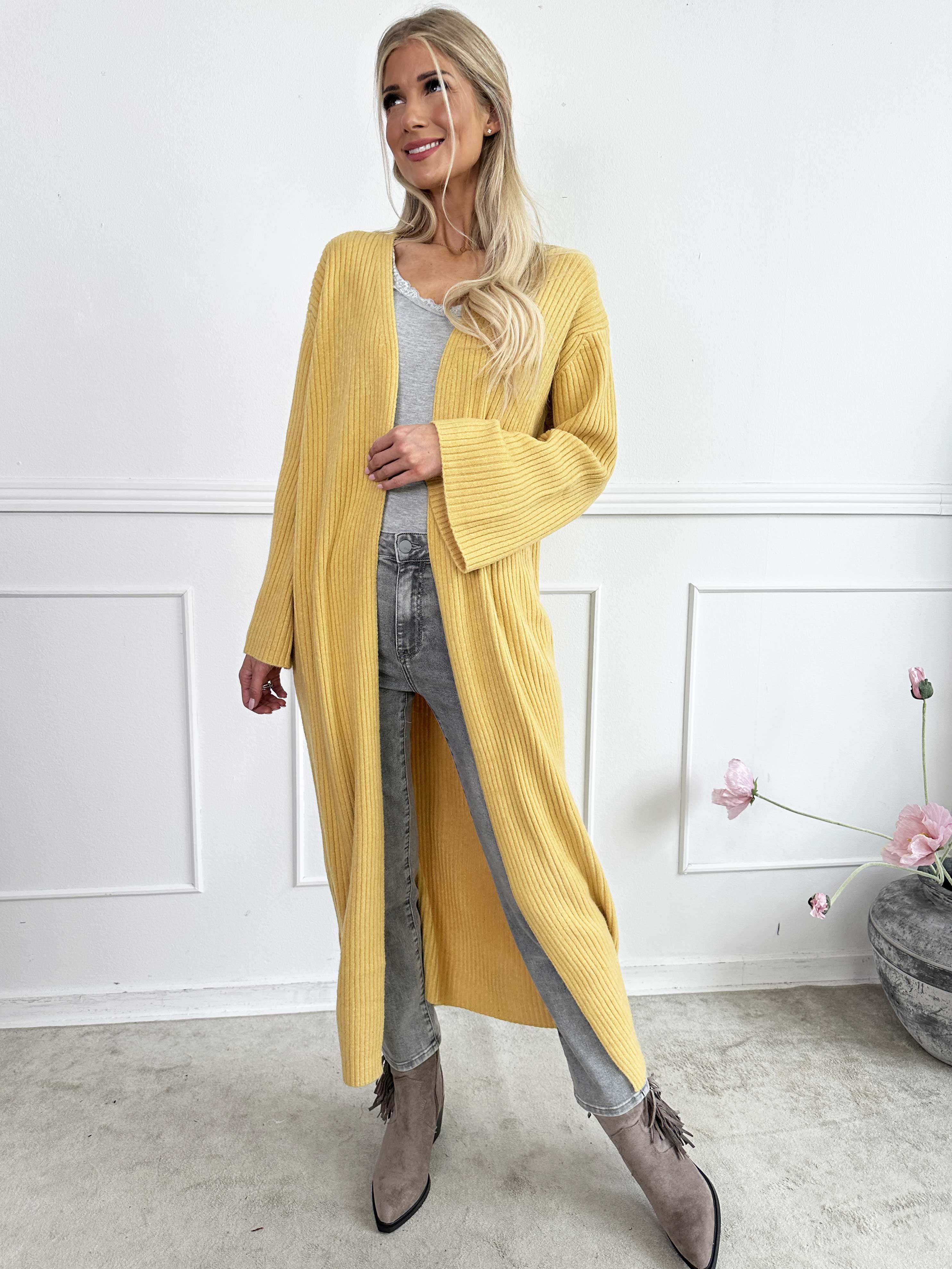 Olava - Lång ribbstickad kofta