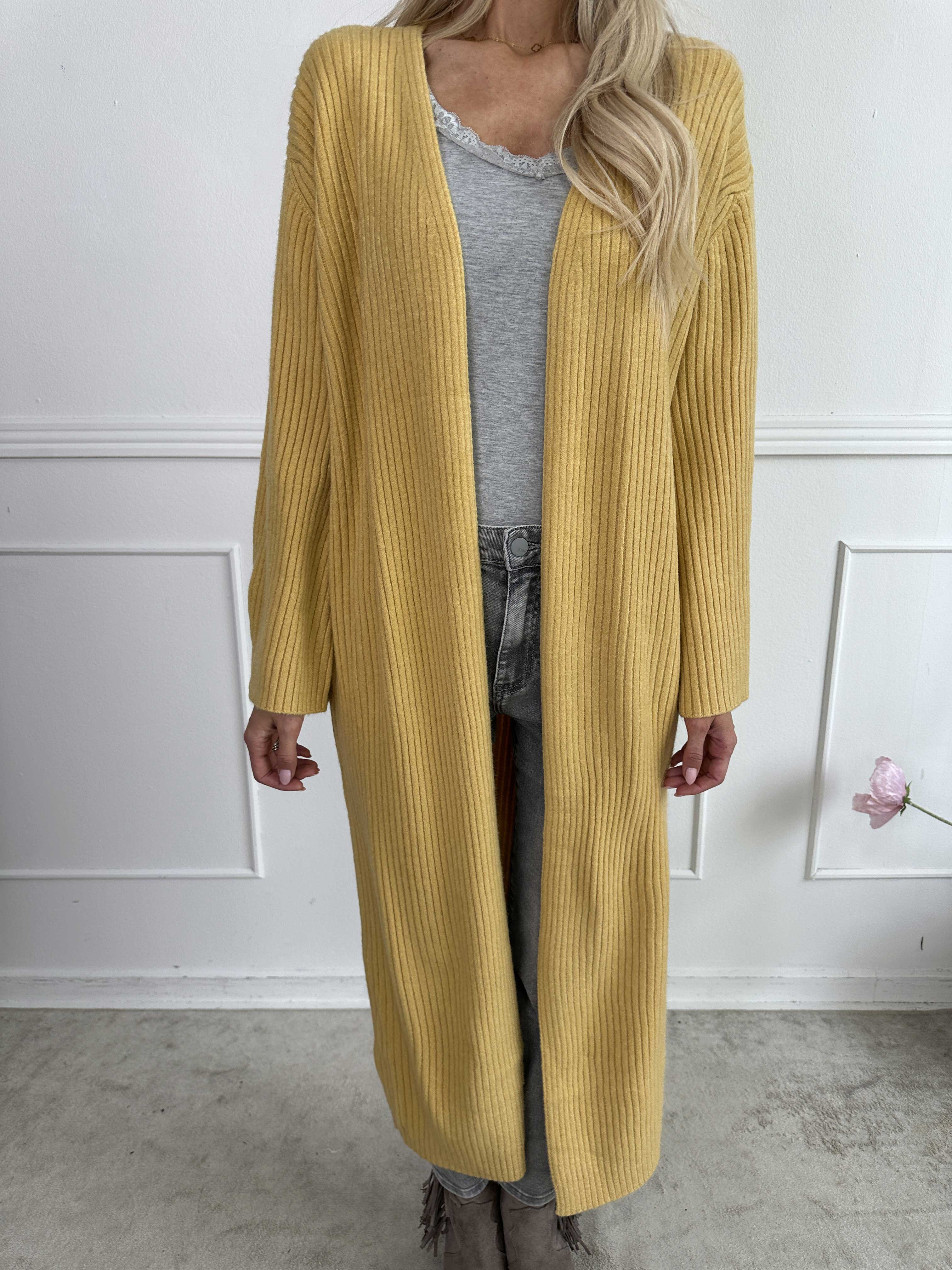 Olava - Lång ribbstickad kofta