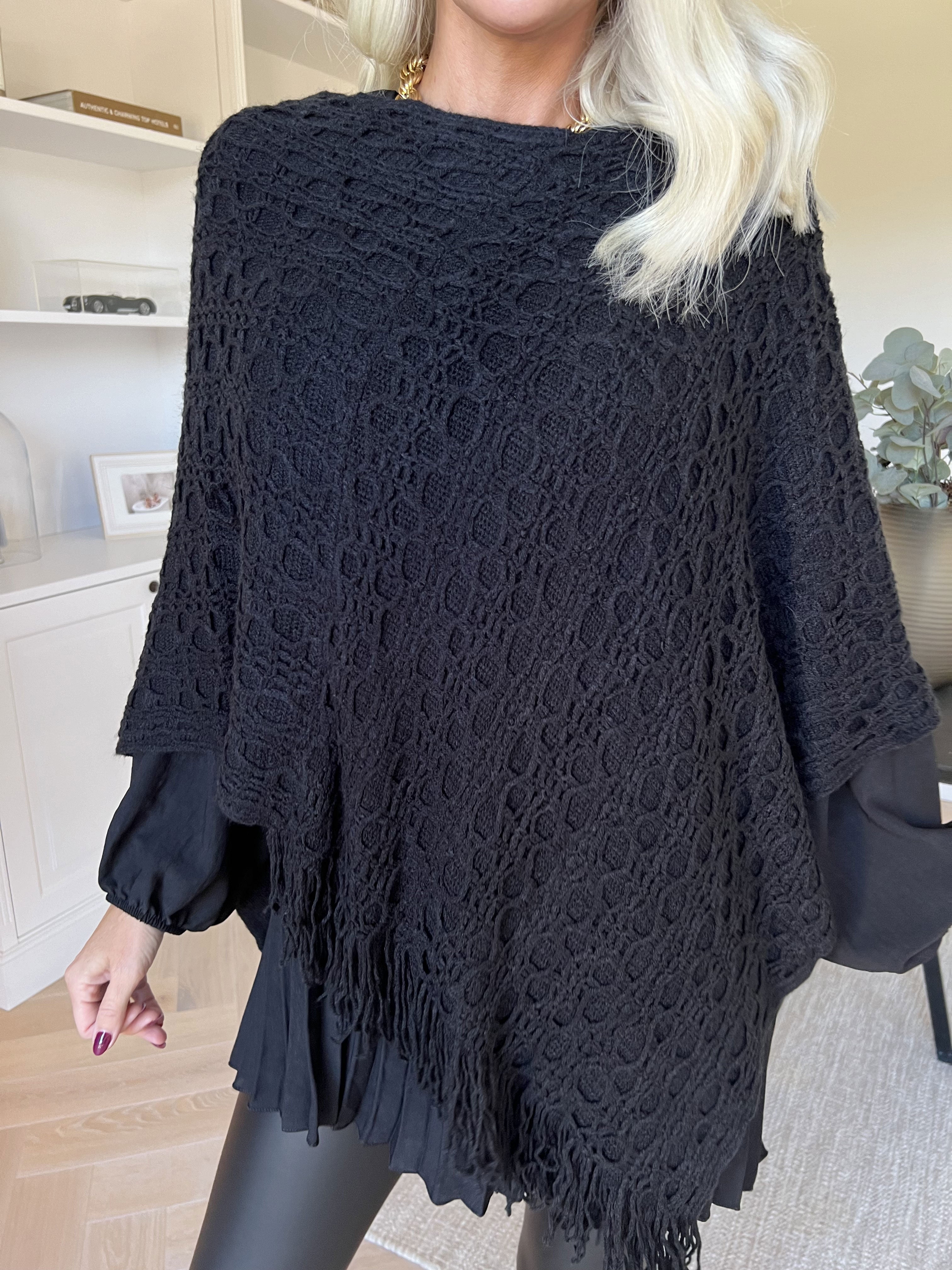 Opra - Mjuk stickad plus size poncho