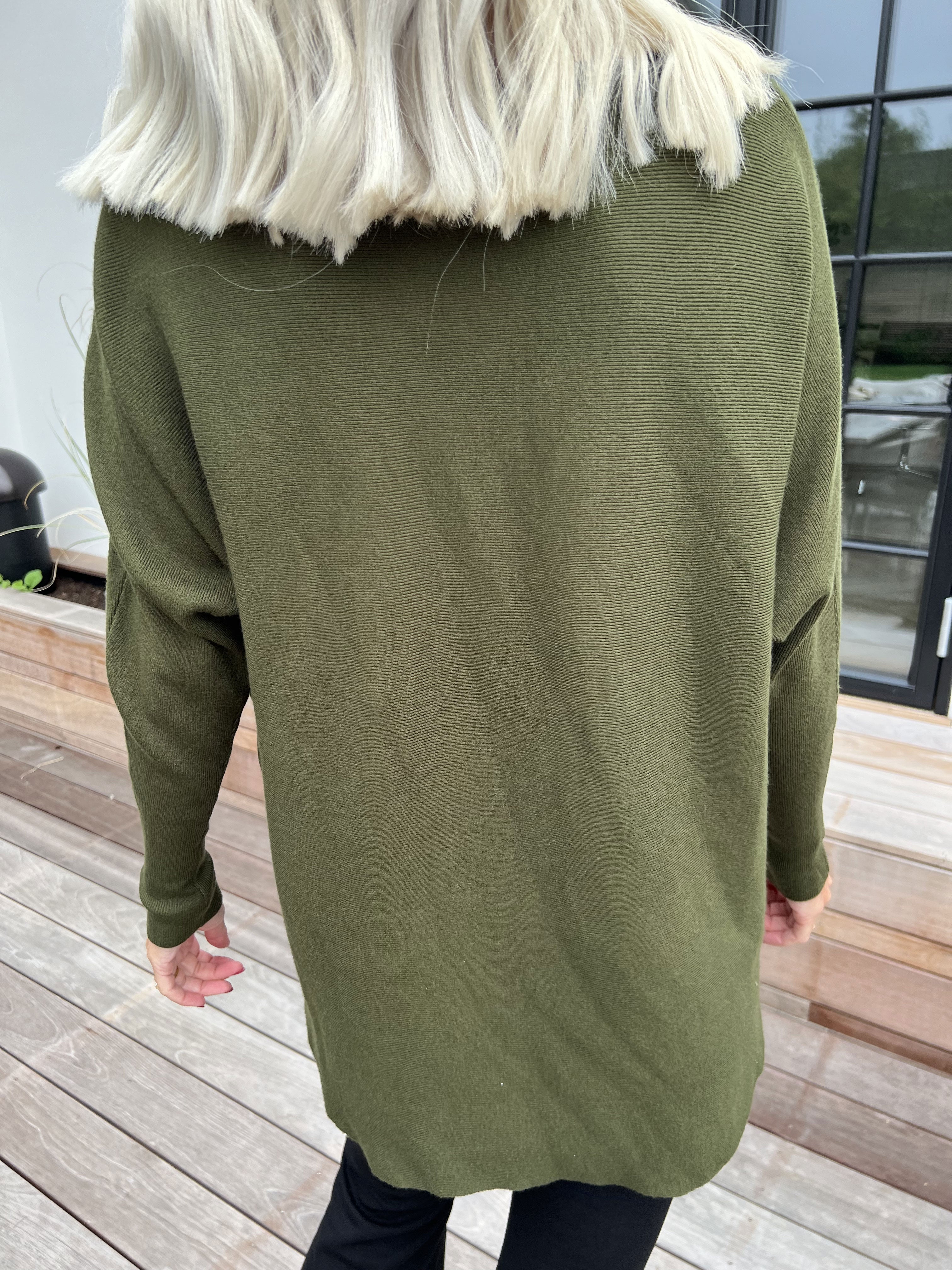 Orion - Mjuk tröja med ull utsmyckad med fin strass