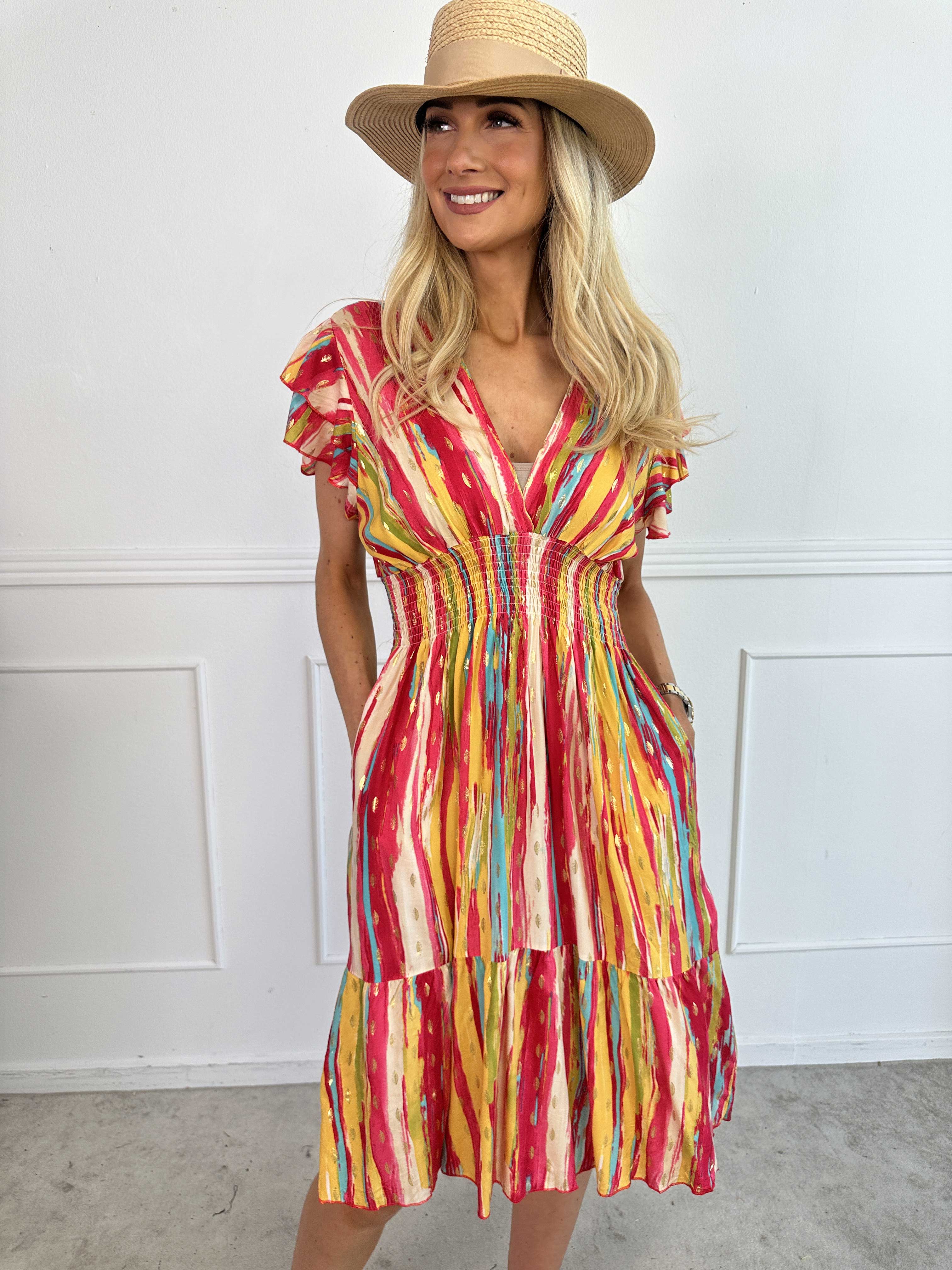 Palina Stripe Short - Söt randig klänning i viskos med gulddetaljer