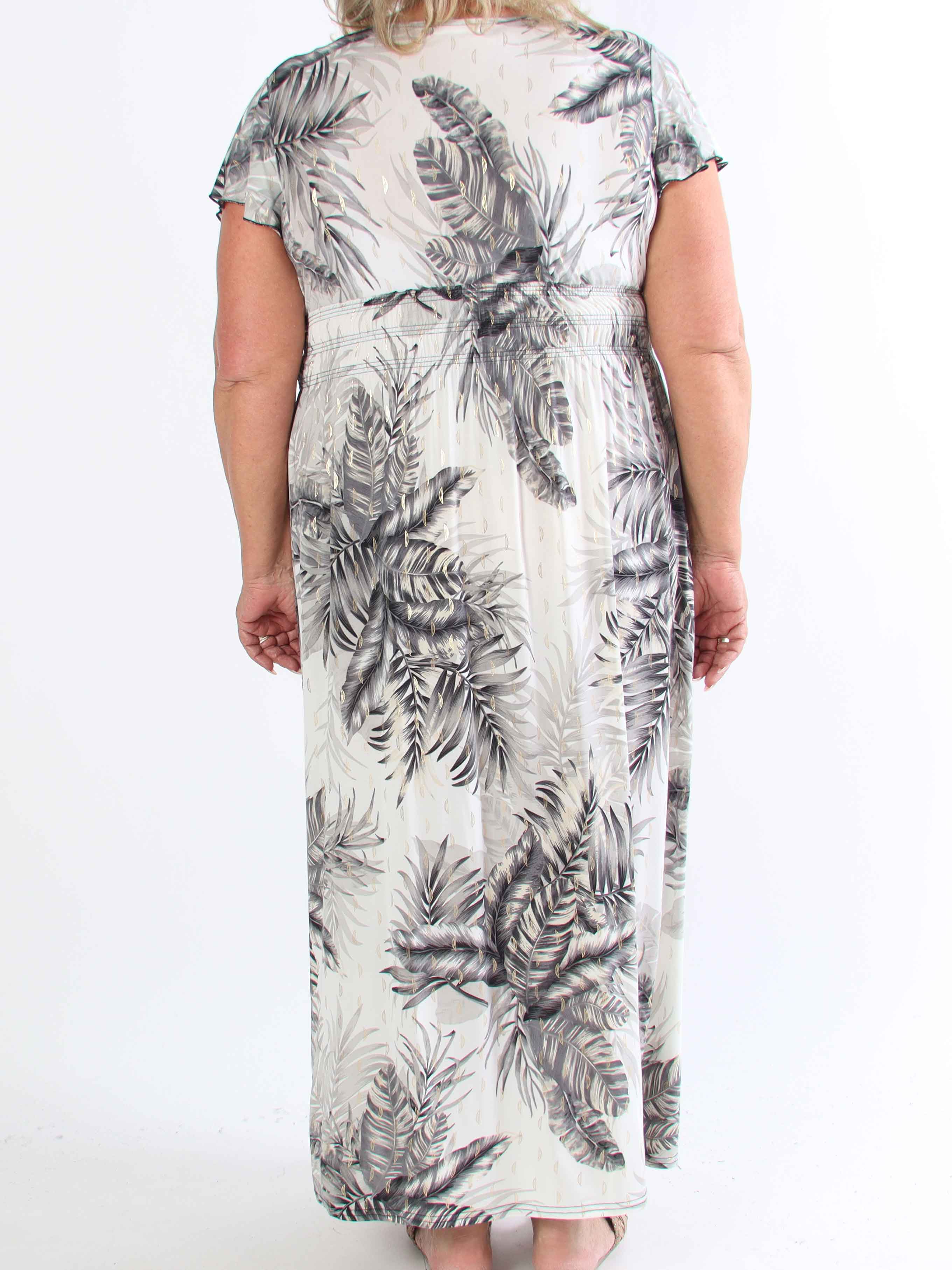 Palma - Elastisk klänning i plus size med blad och volangärmar