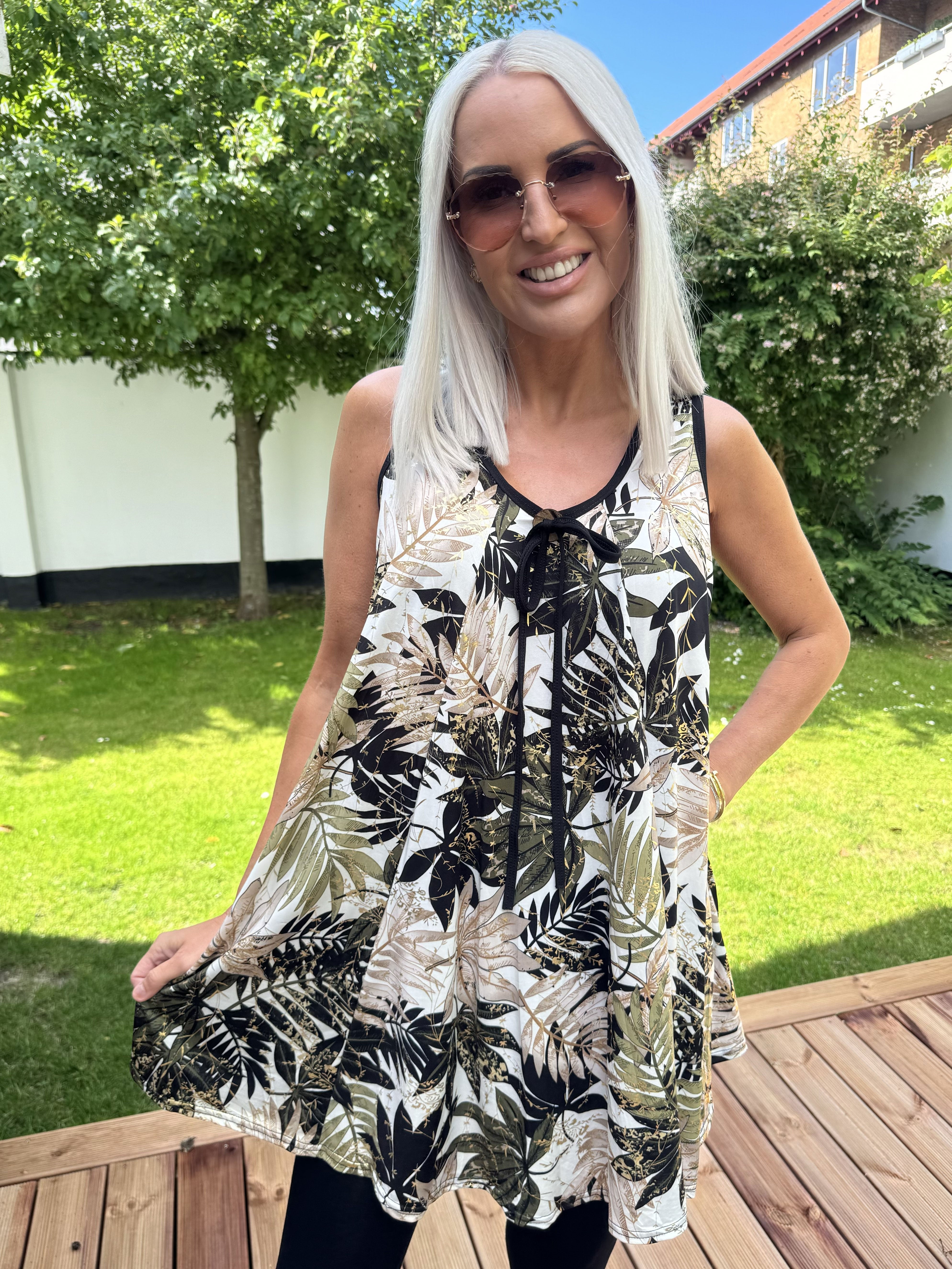 Palma Leaf - Lång mönstrad tunika i stretchigt tyg