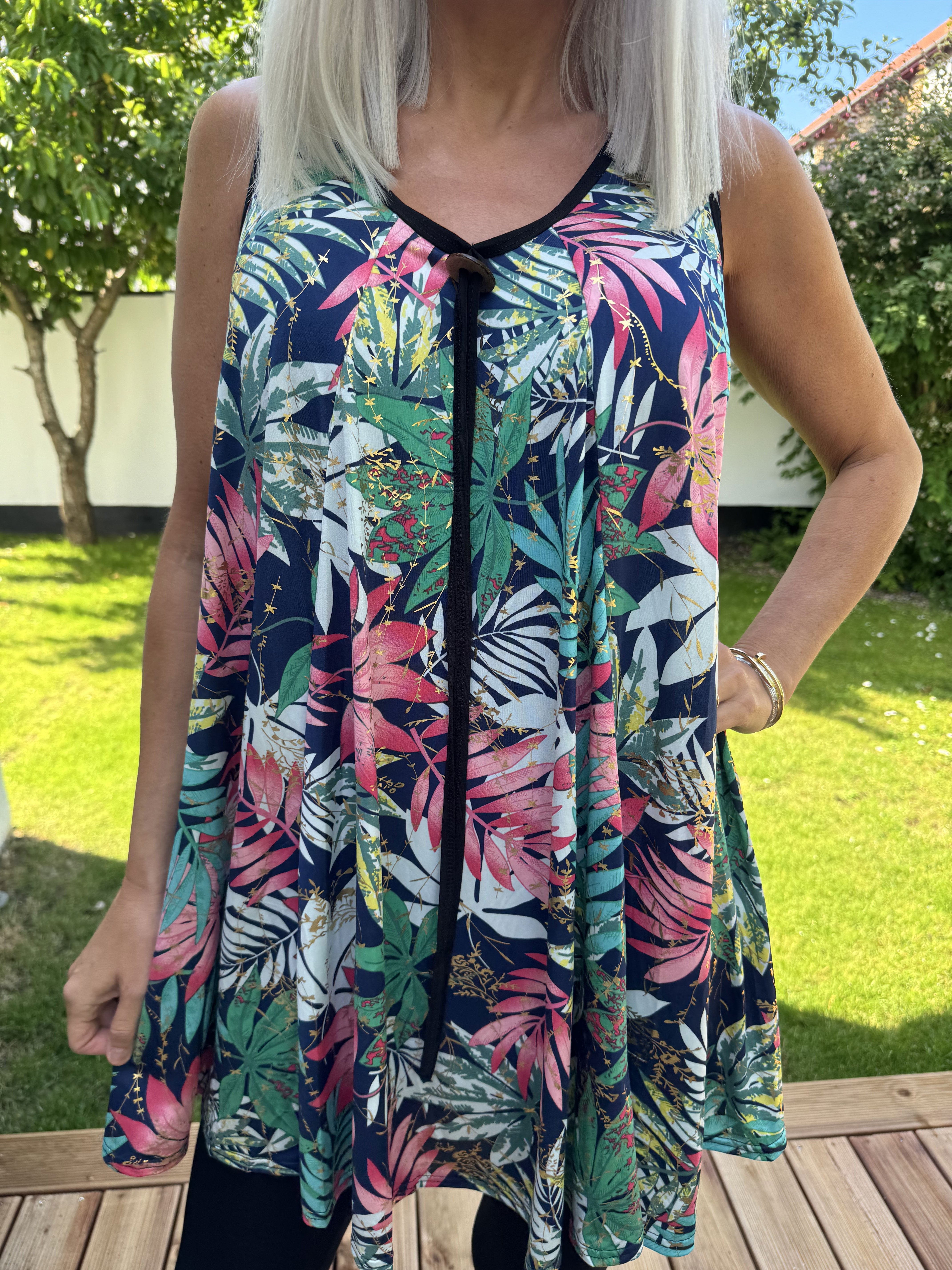 Palma Leaf - Lång mönstrad tunika i stretchigt tyg