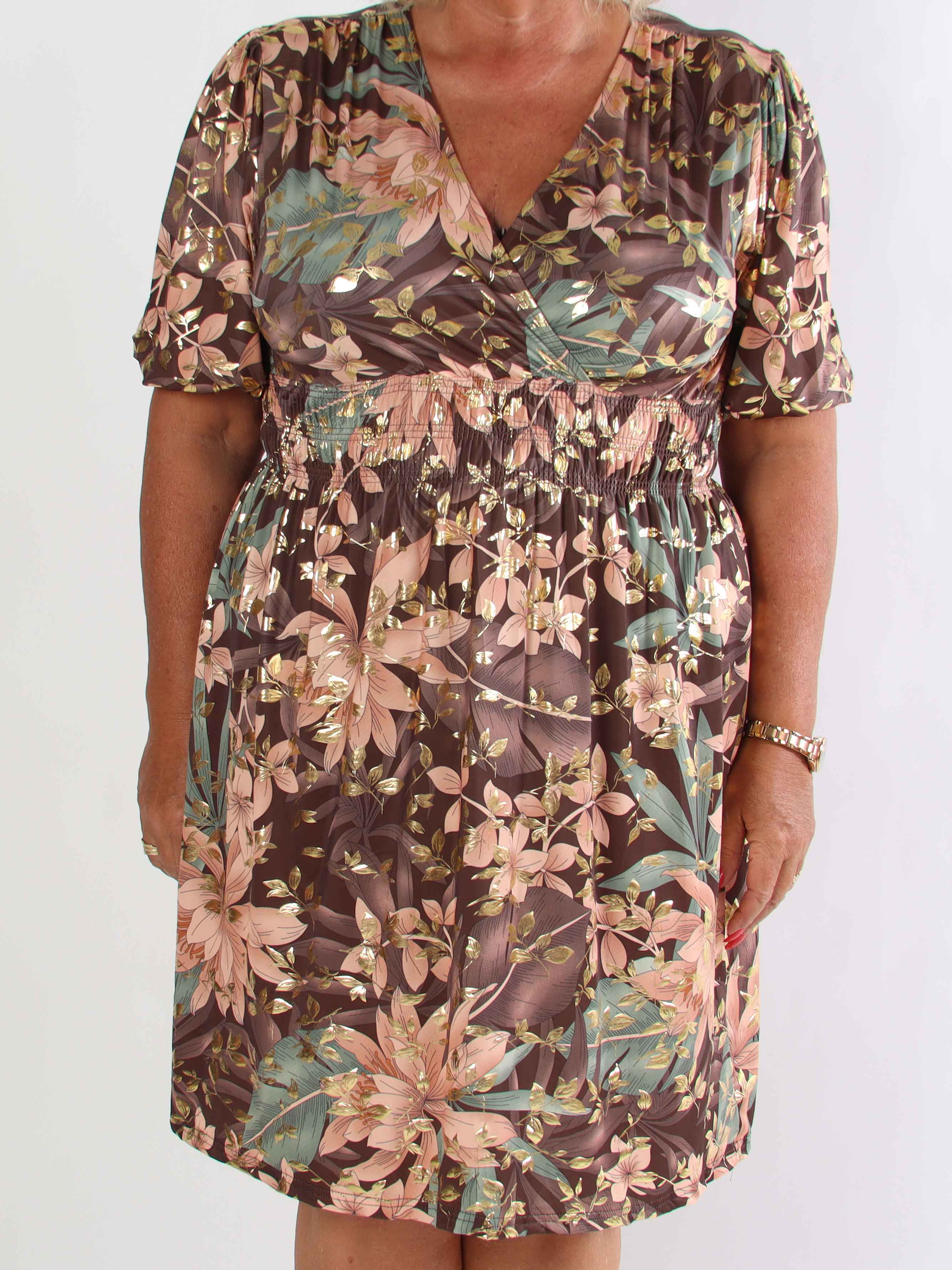 Pamina Leaf Short - Kort elastisk plus size klänning med bladmotiv