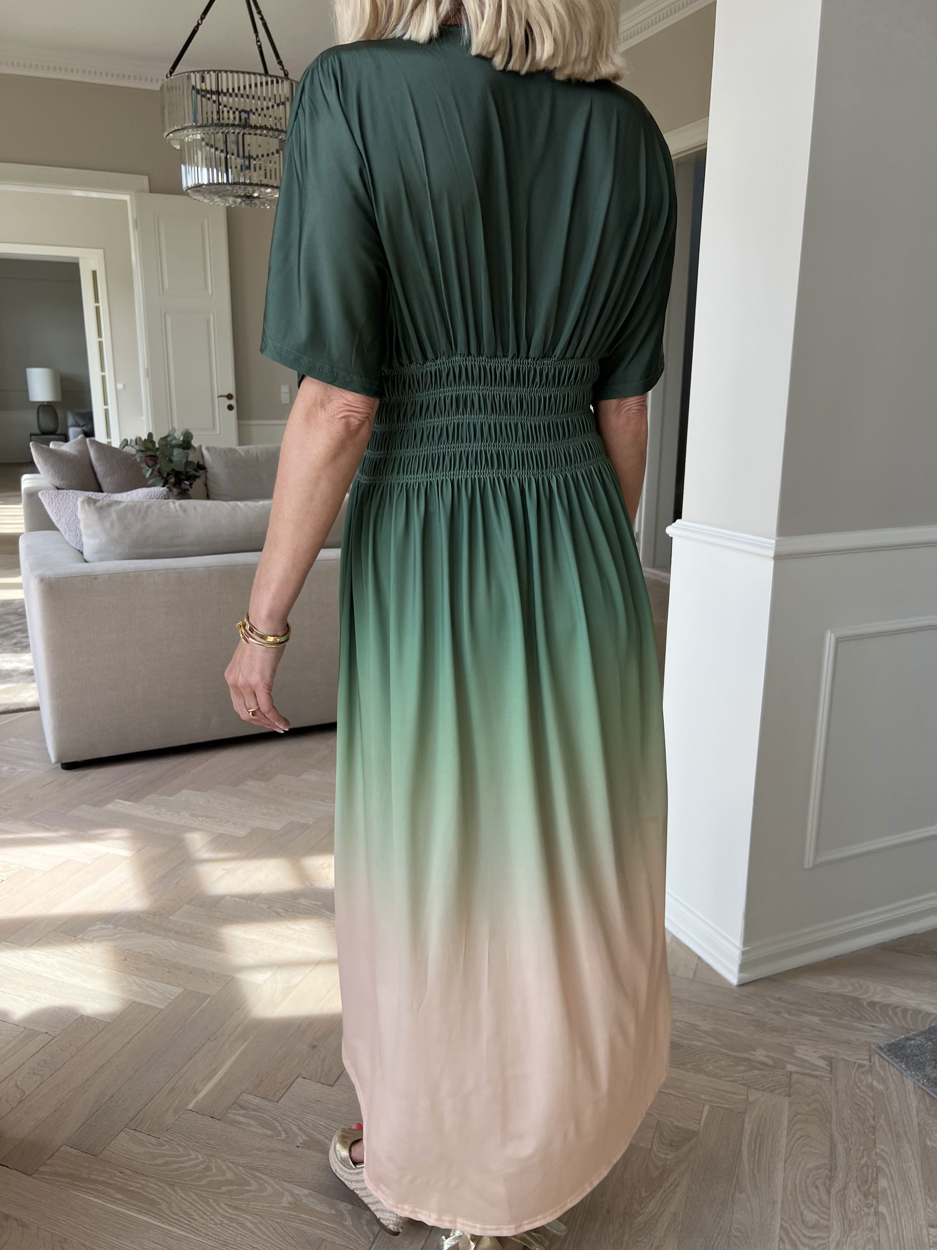 Pams Fade High-low - Stretchig flerfärgad klänning