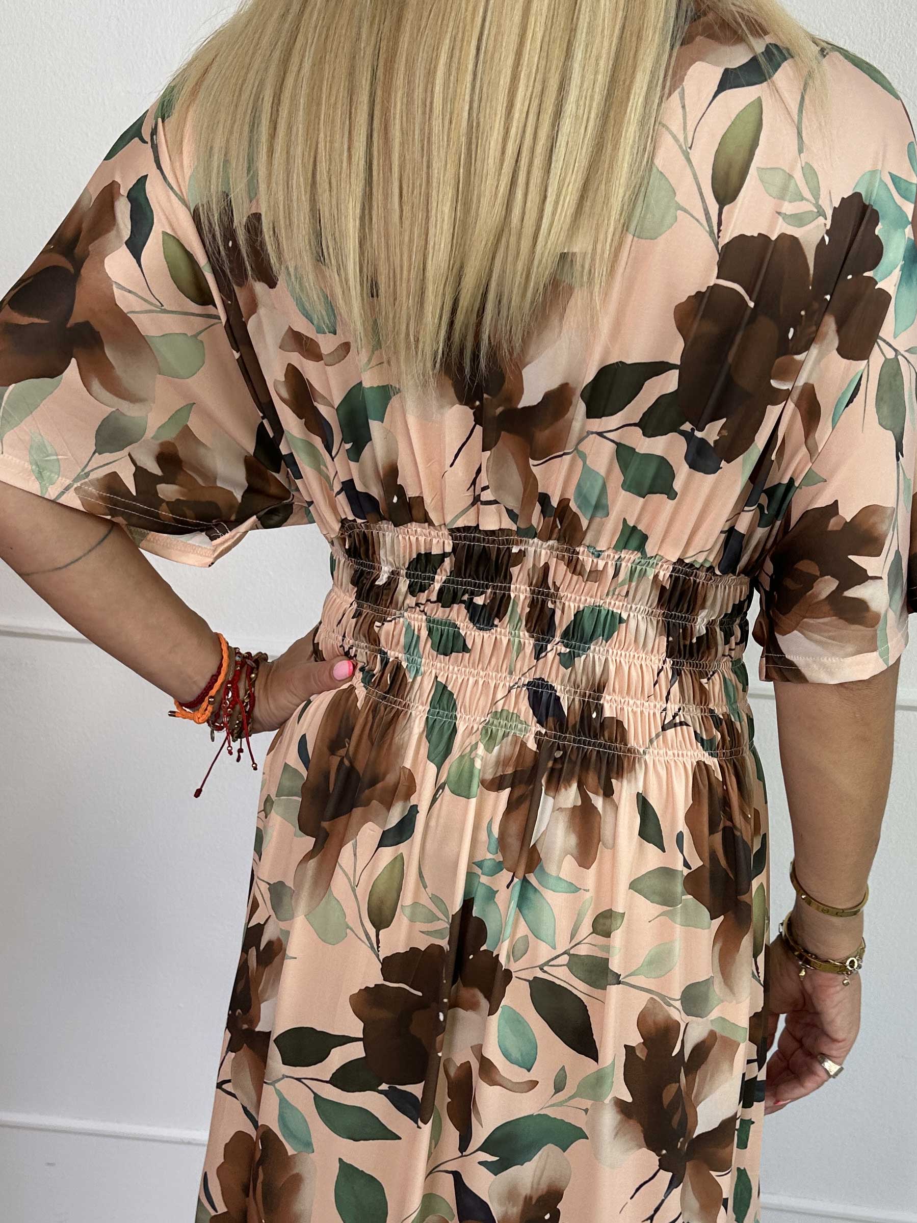 Pams Fiore - Lång elastisk klänning i blommigt mönster