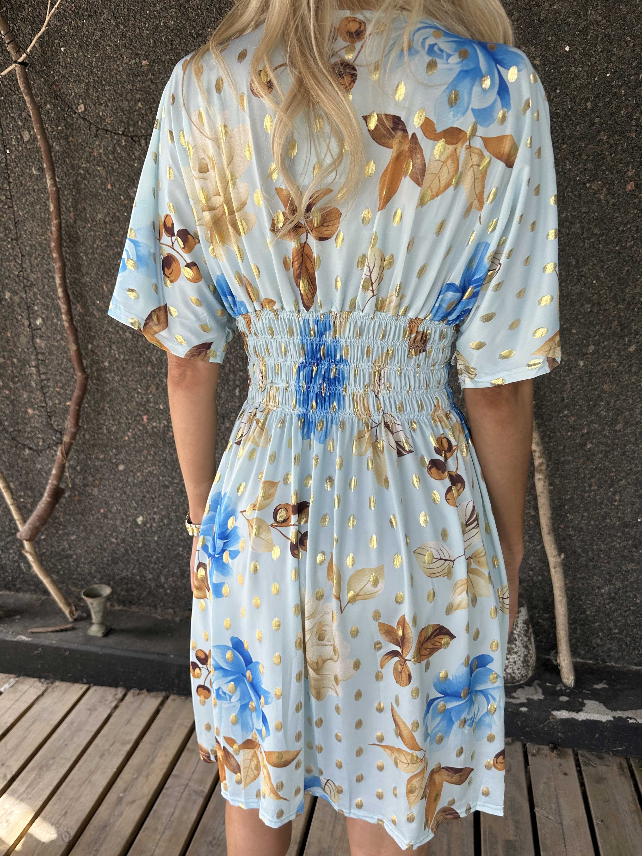 Pams Summer Short - Elastisk klänning med blommigt mönster och resår