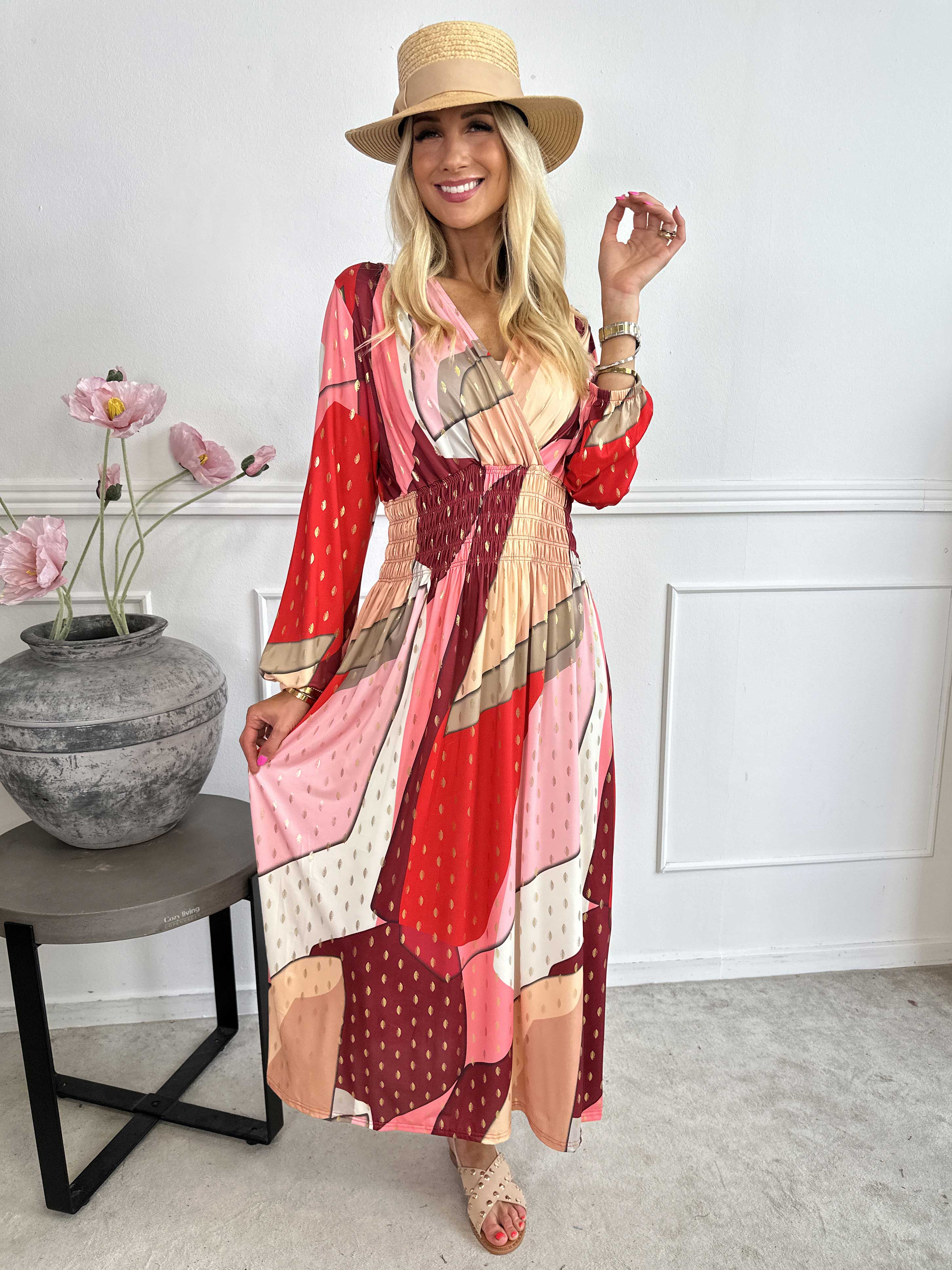 Pams Abstract L/S - Elastisk flerfärgad klänning med gulddetaljer