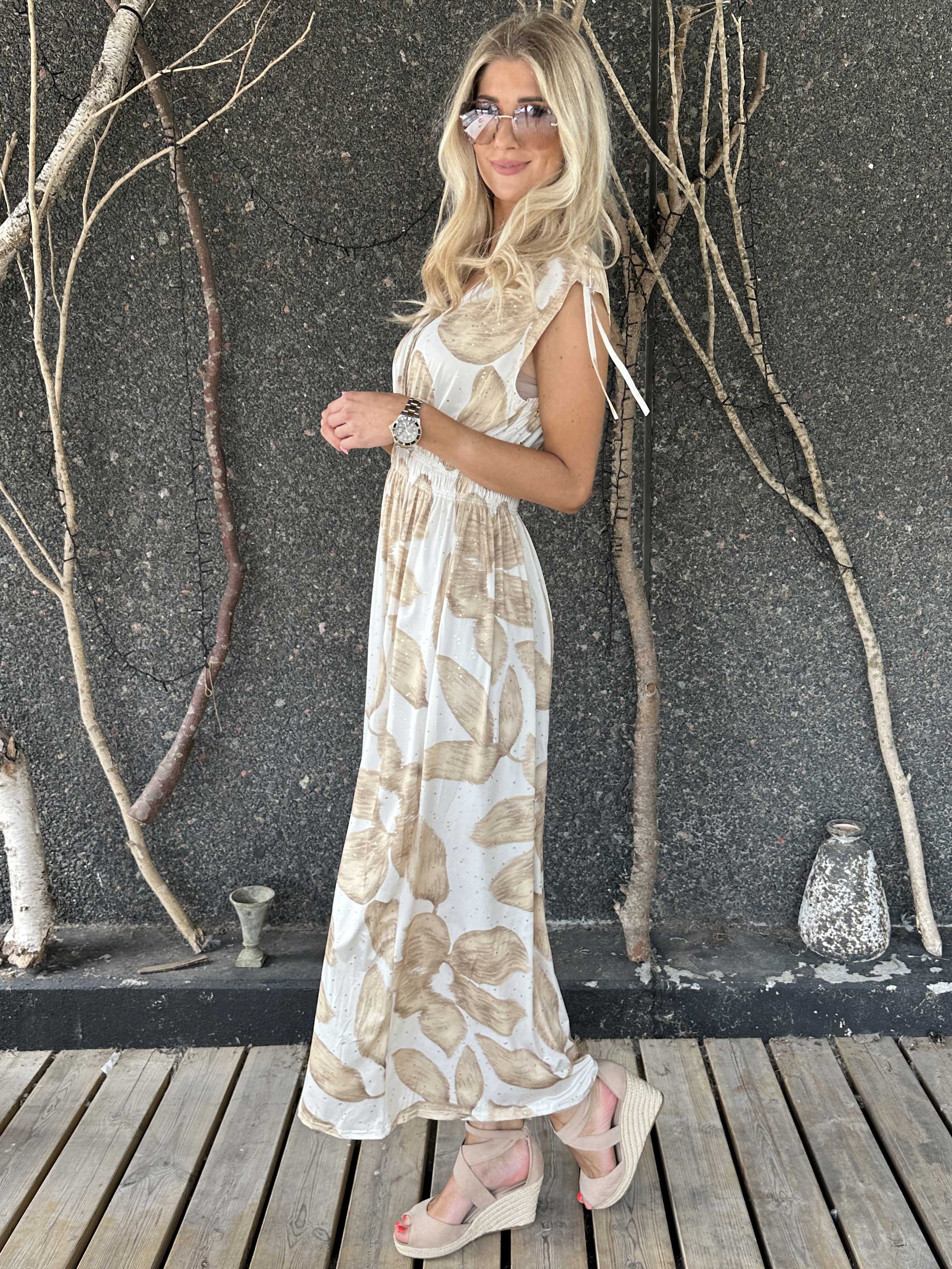 Pams Art Flower Sleeveless - Lång elastisk klänning med stora blomstermotiv