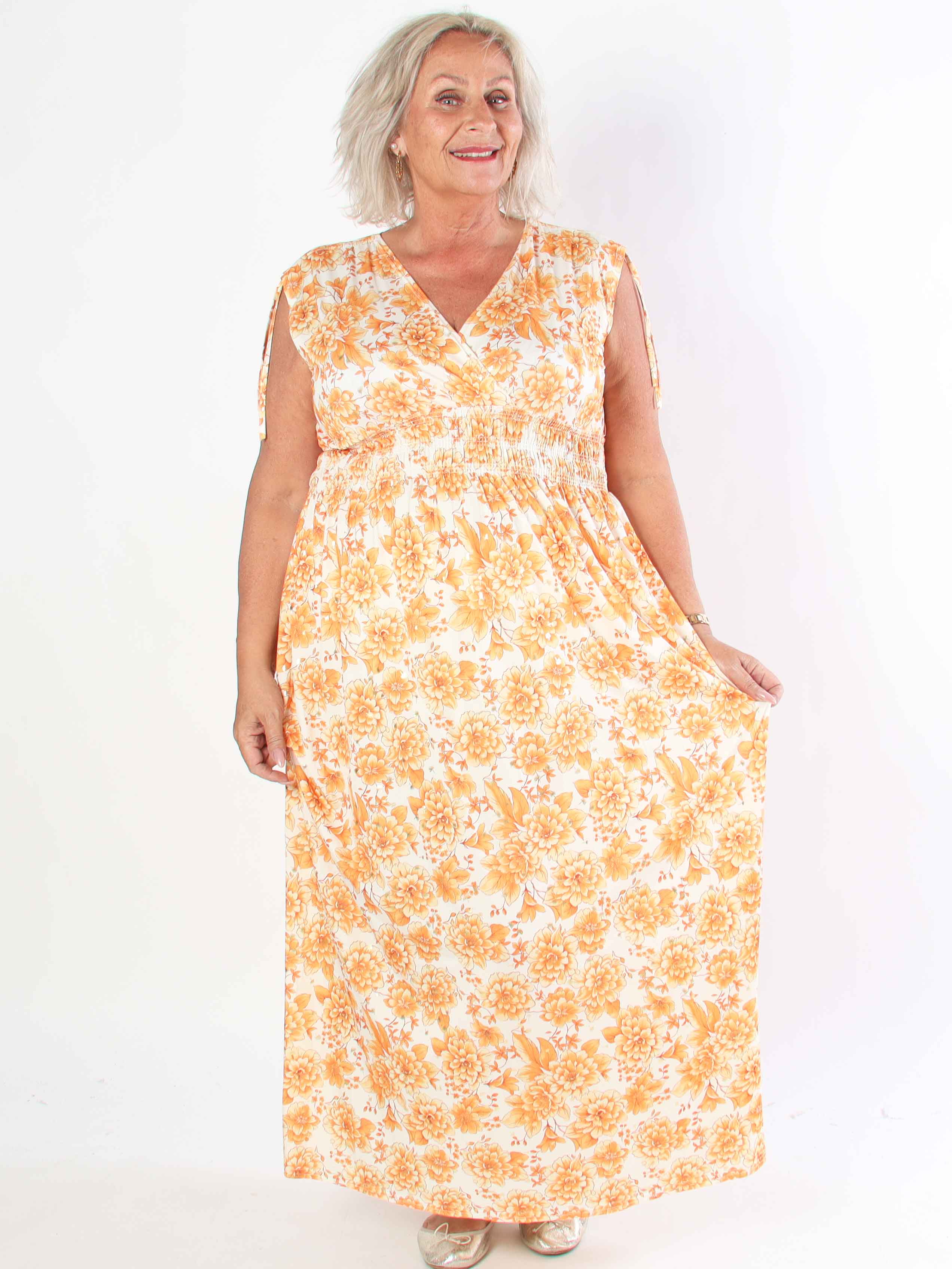 Pams Blossom Sleeveless - Lång plus size elastisk klänning i blommigt mönster