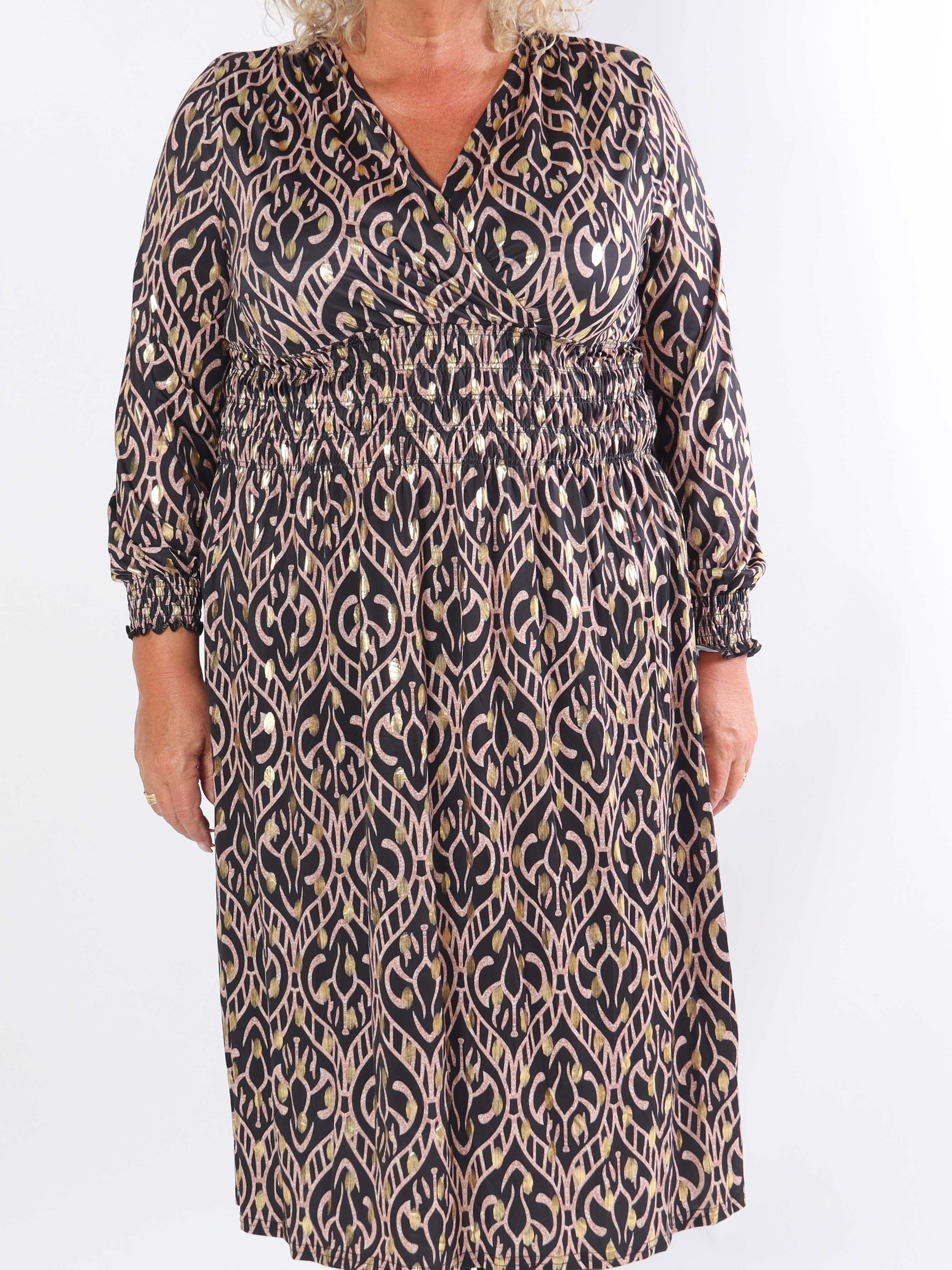 Pams Boho Midi L/S - Elastisk plus size-klänning i skrynkelfritt tyg