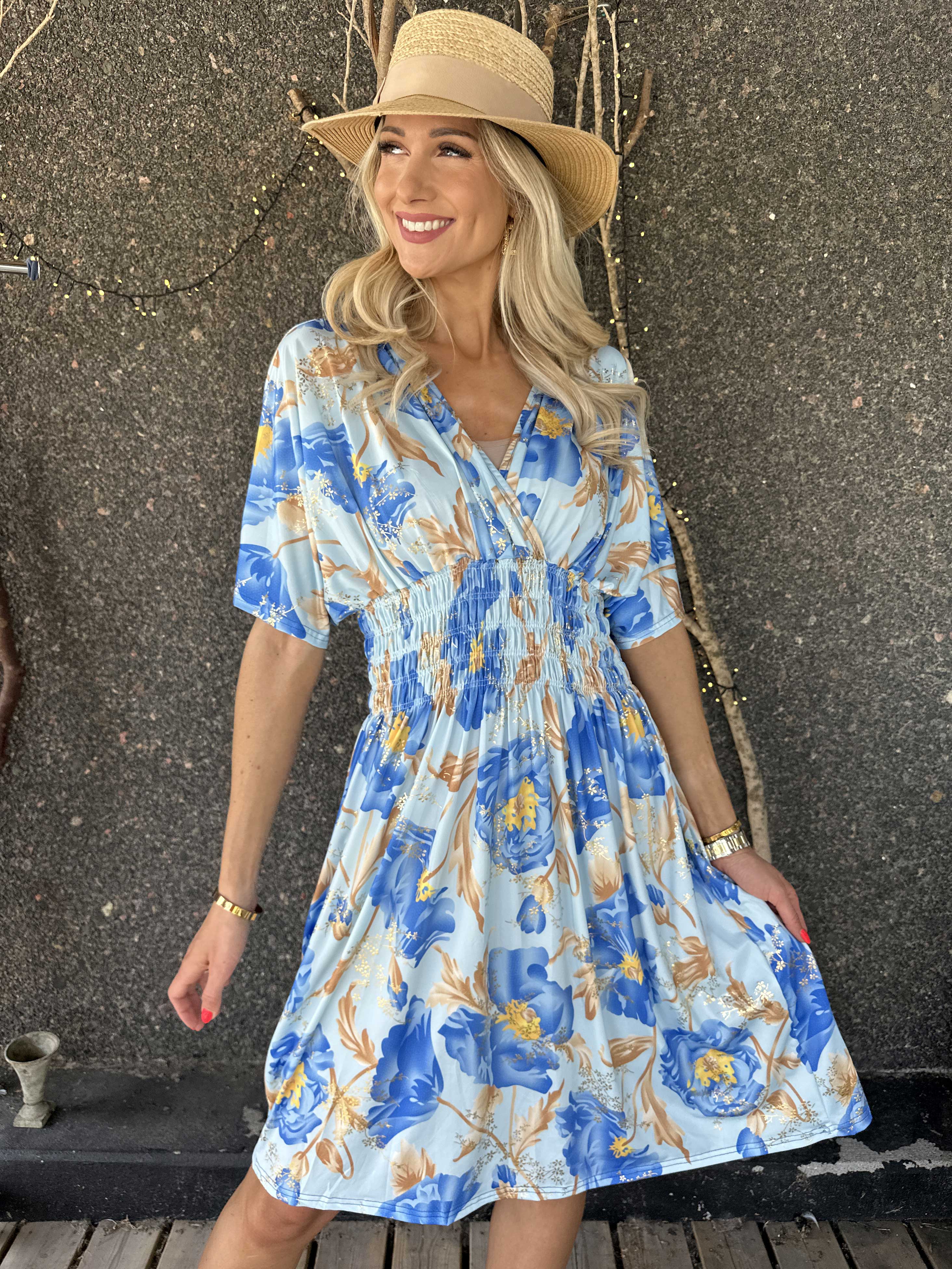 Pams Botanic Short - Stretchig blommig klänning