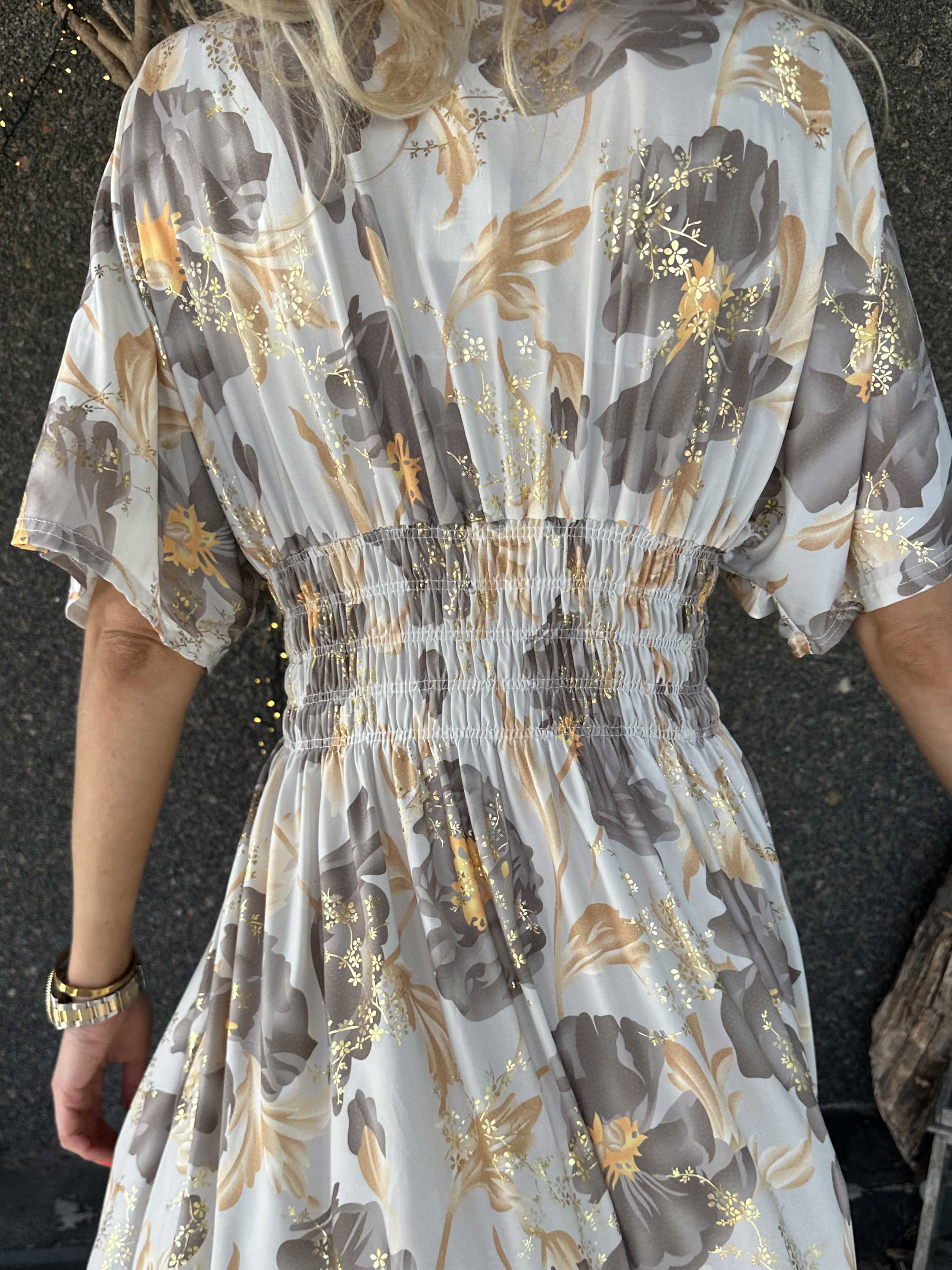 Pams Botanic Short - Stretchig blommig klänning