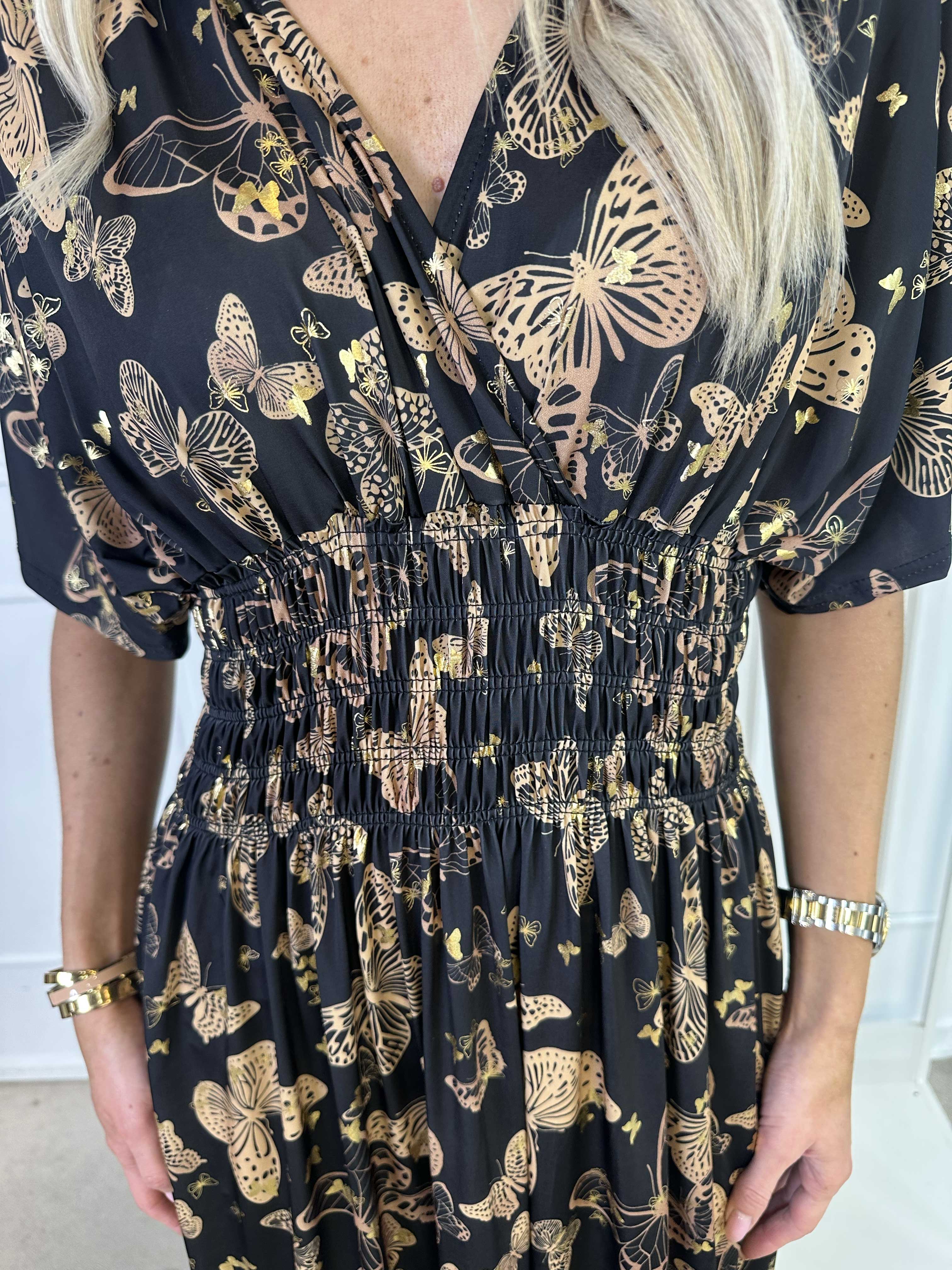 Pams Butterfly - Lång elastisk klänning med smockad midja