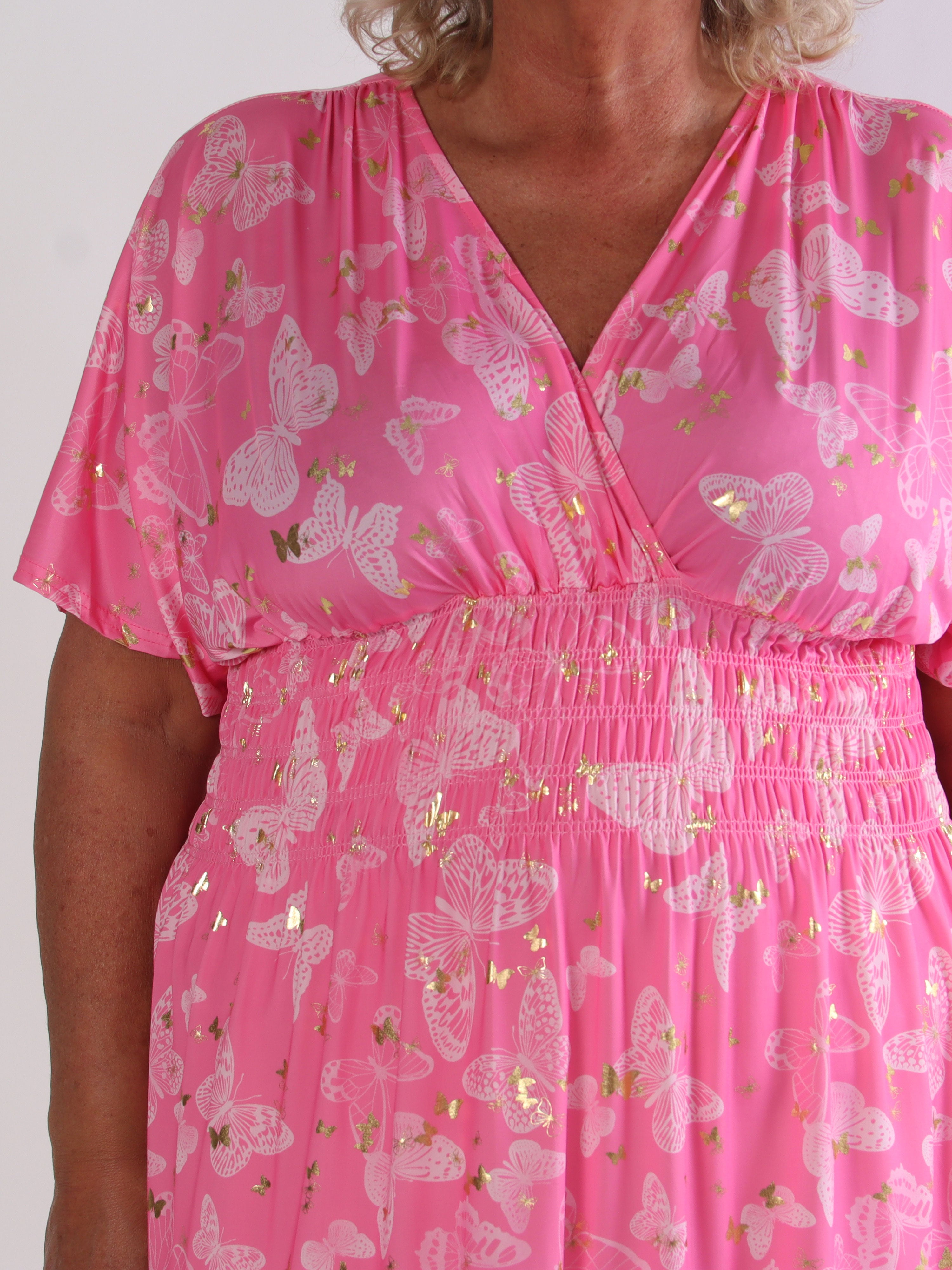 Pams Butterfly Short - Elastisk plus size klänning med fjärilstryck