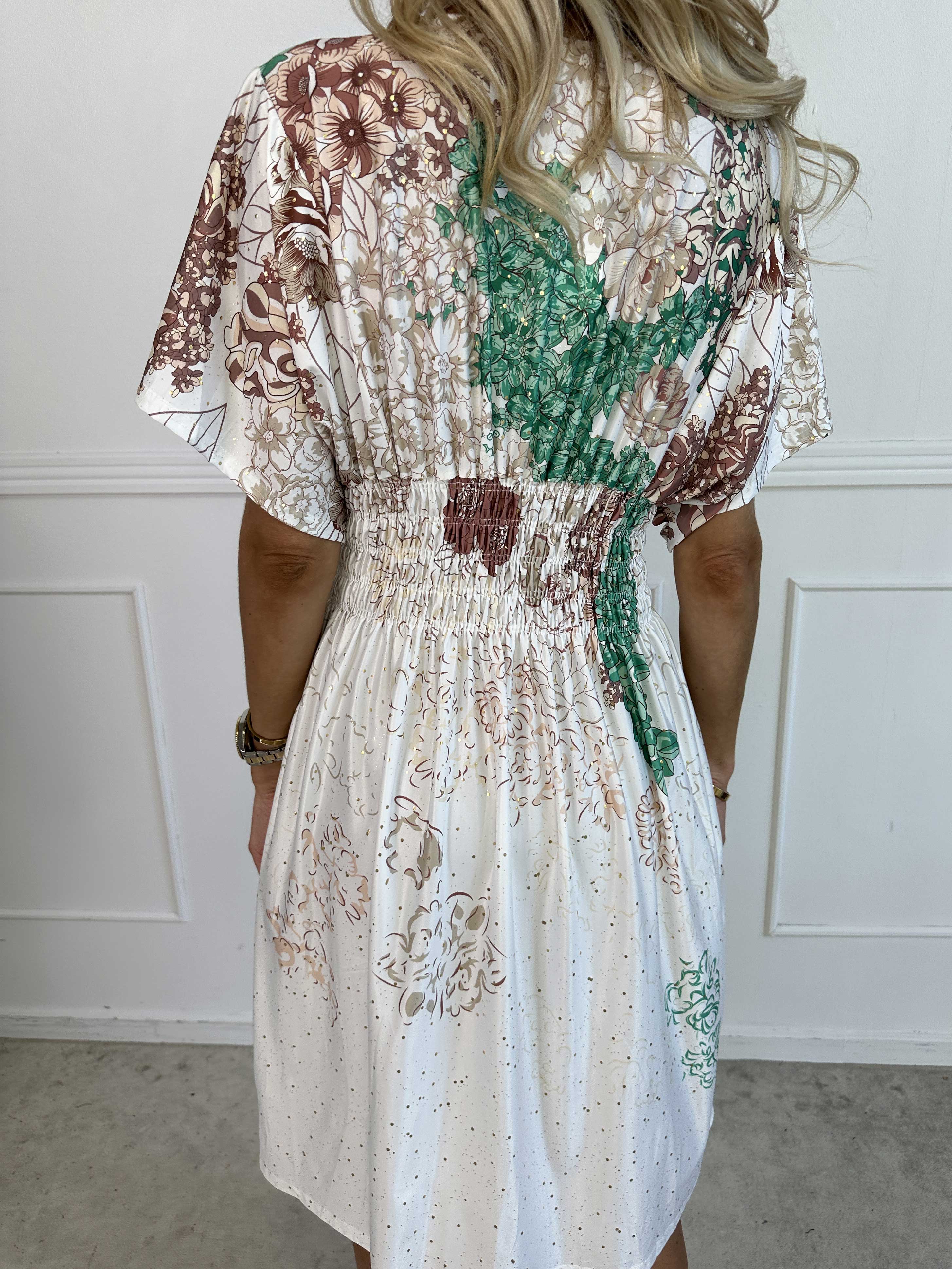 Pams Coachella Short - Stretchig klänning med färgat mönster