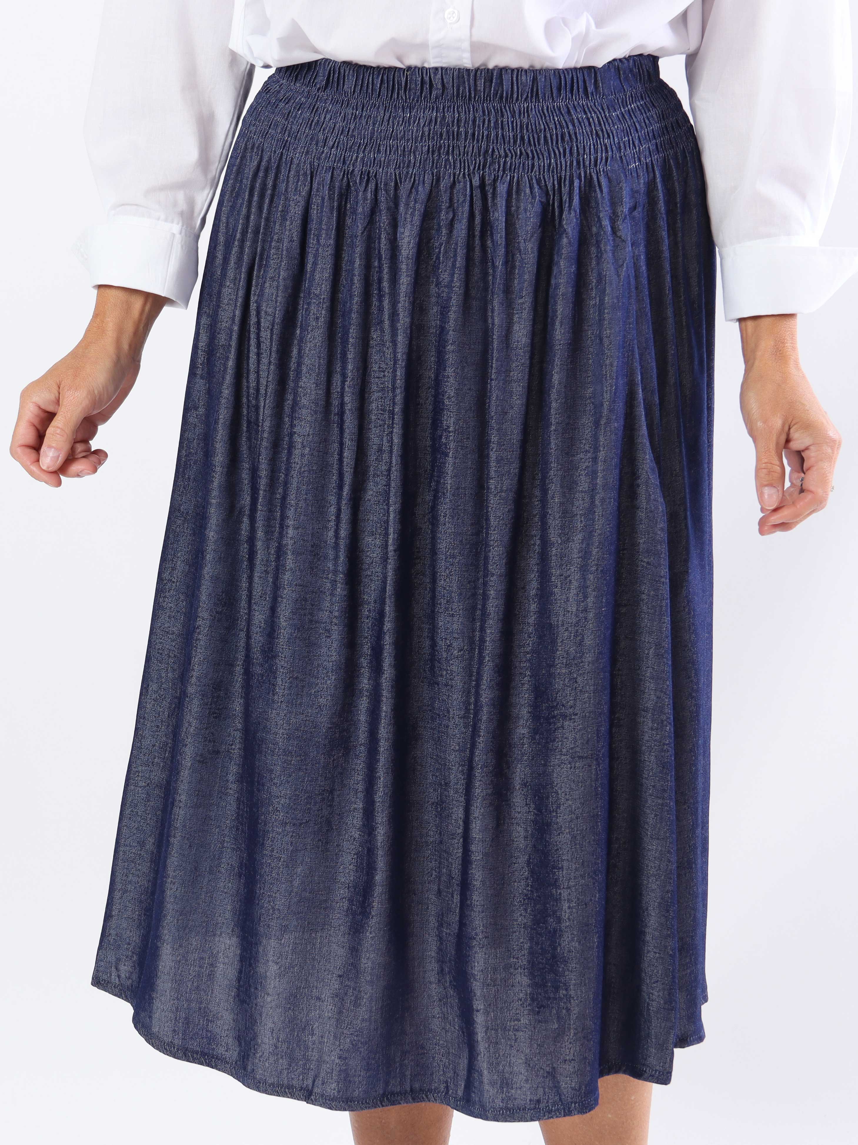 Pams Midi Denim Skirt - Plus size kjol med fickor
