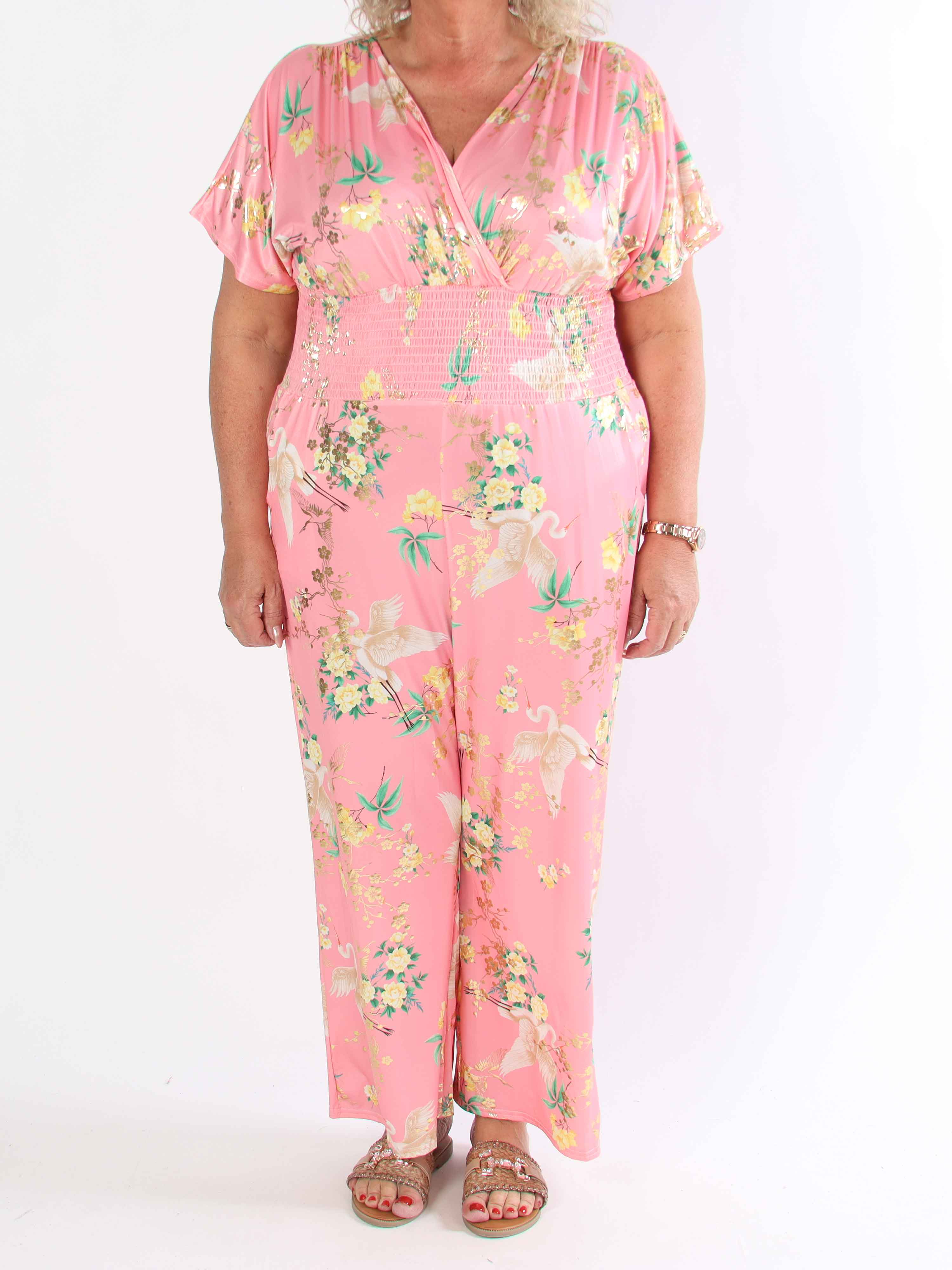 Pams Fly Jumpsuit - Elastisk plus size byxdress med blommor- och fåglemönster