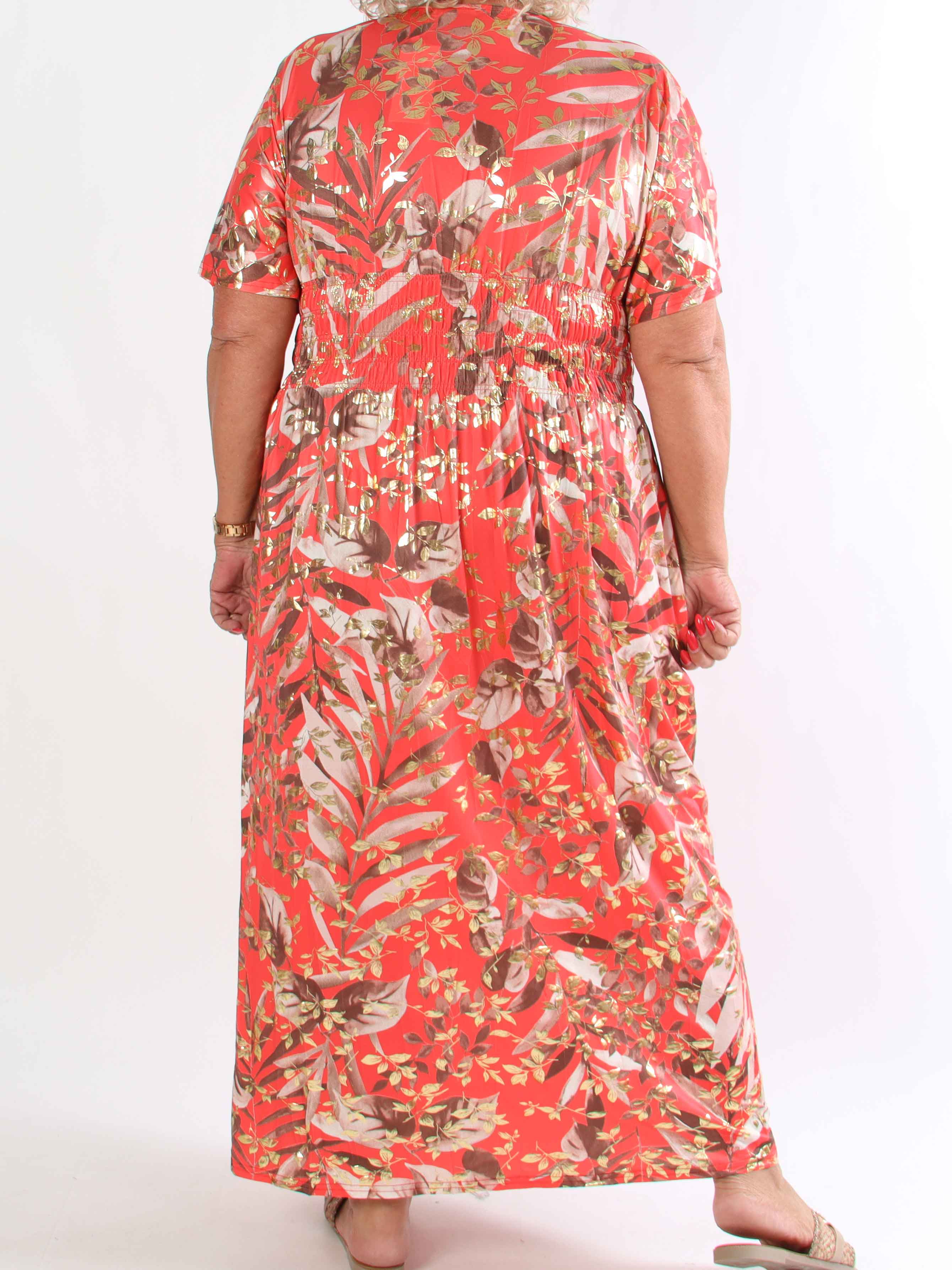 Pams Gold Leaf - Elastisk plus size klänning med blommigt mönster och gulddetaljer