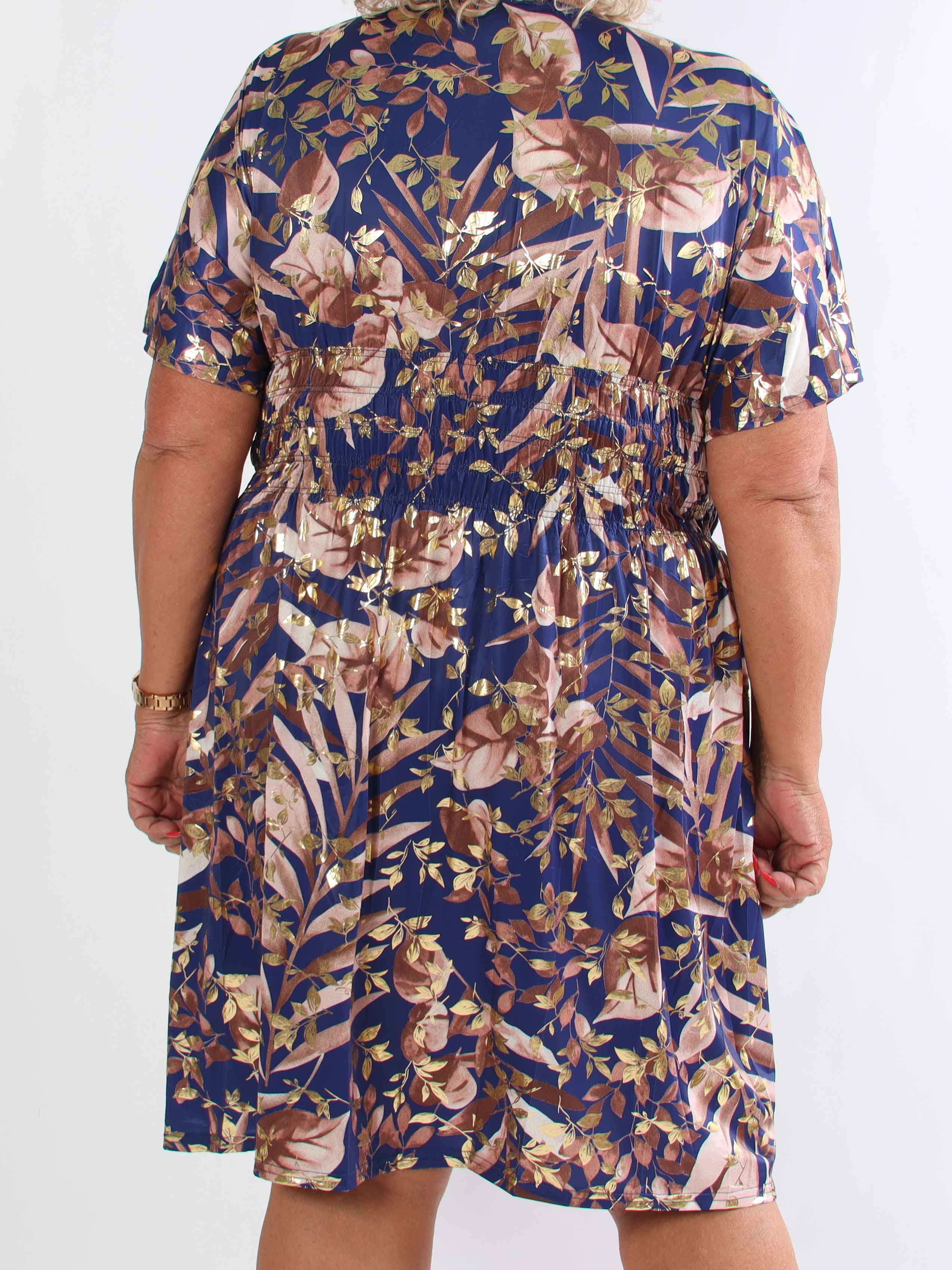 Pams Gold Leaf Short - Plus size klänning med blommigt mönster och gulddetaljer