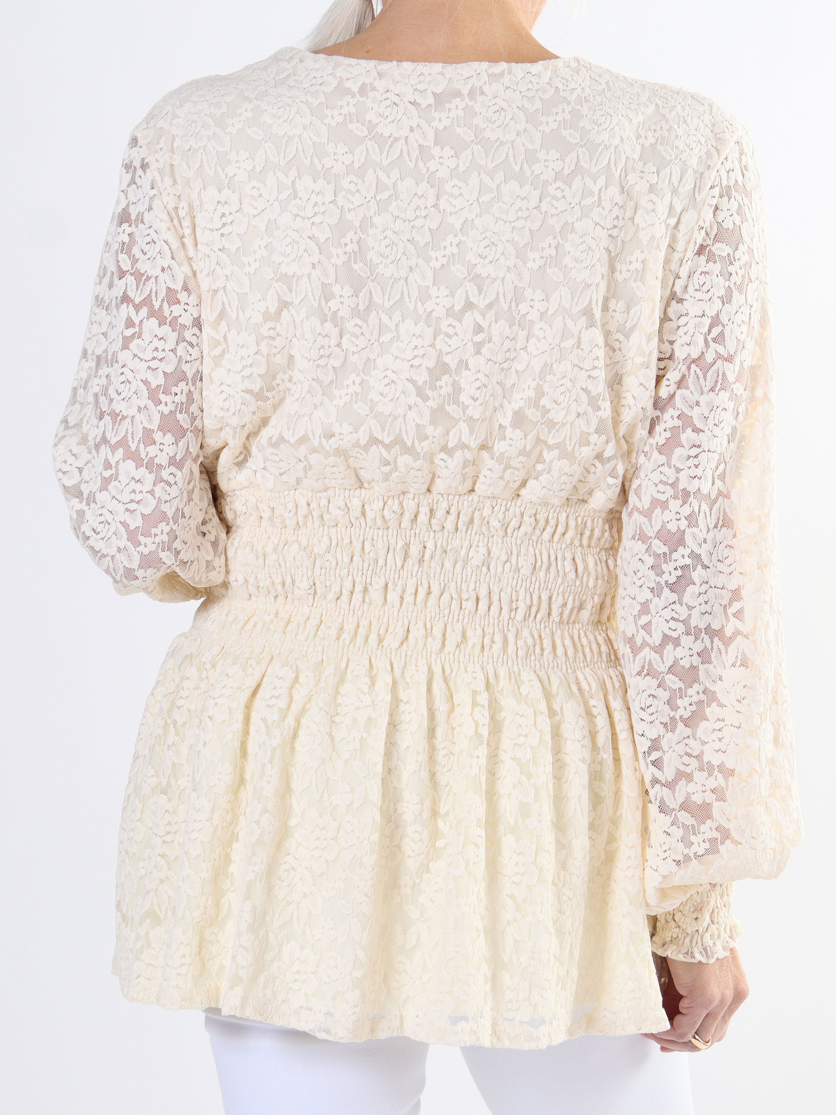 Pams Lace Shirt L/S - Elastisk spetsblus med lång ärm i stora storlekar