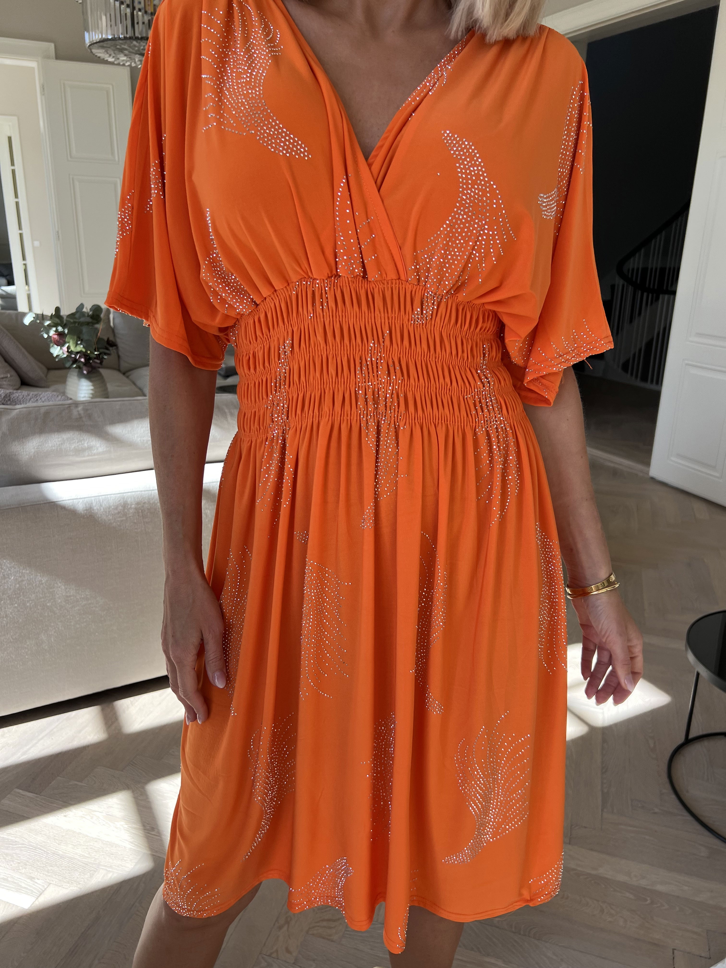 Pams Leaf Crystal Short - Stretchklänning med strassmönster