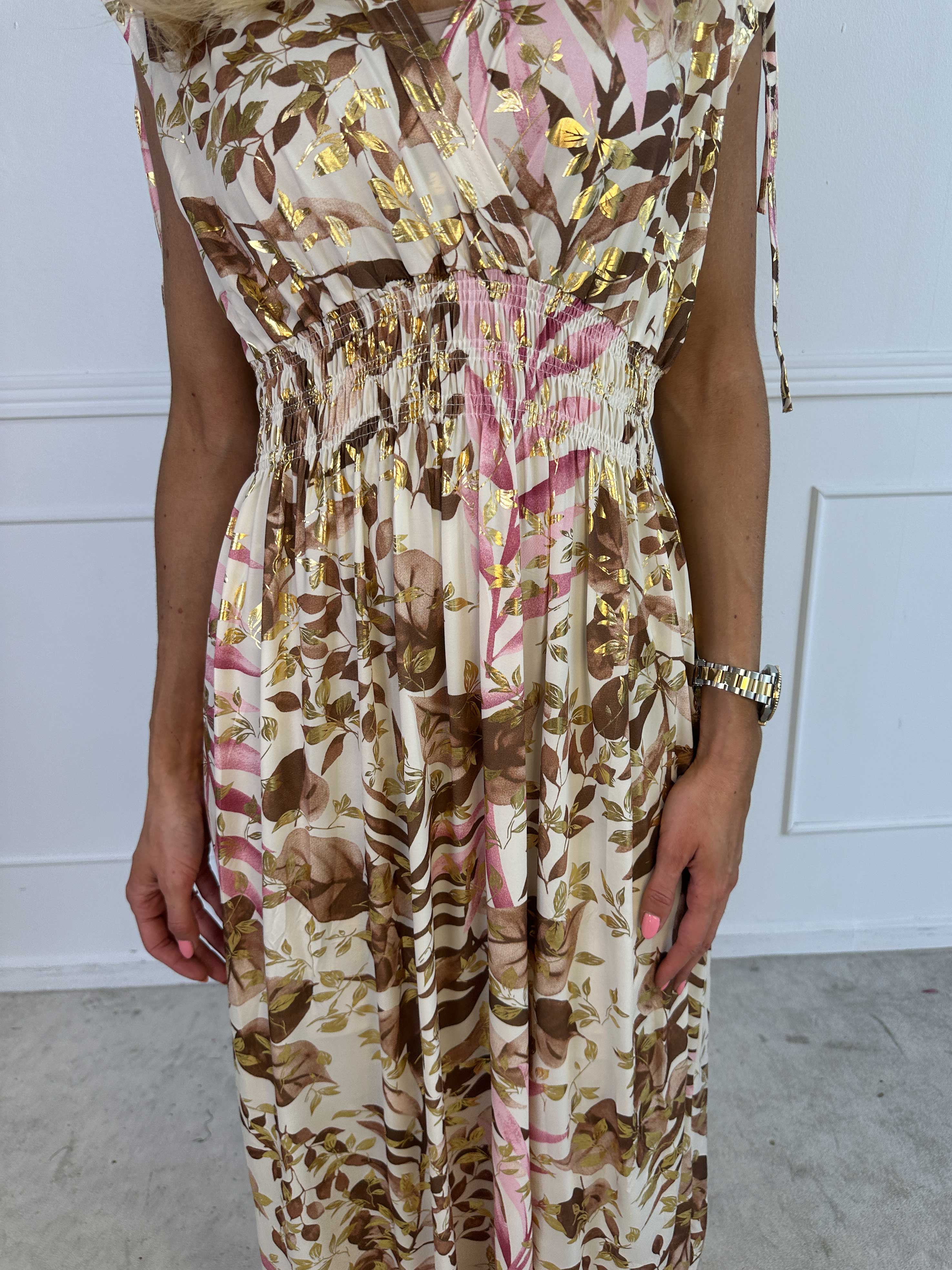 Pams Leaf Gold Sleeveless - Lång elastisk klänning med sött bladmönster