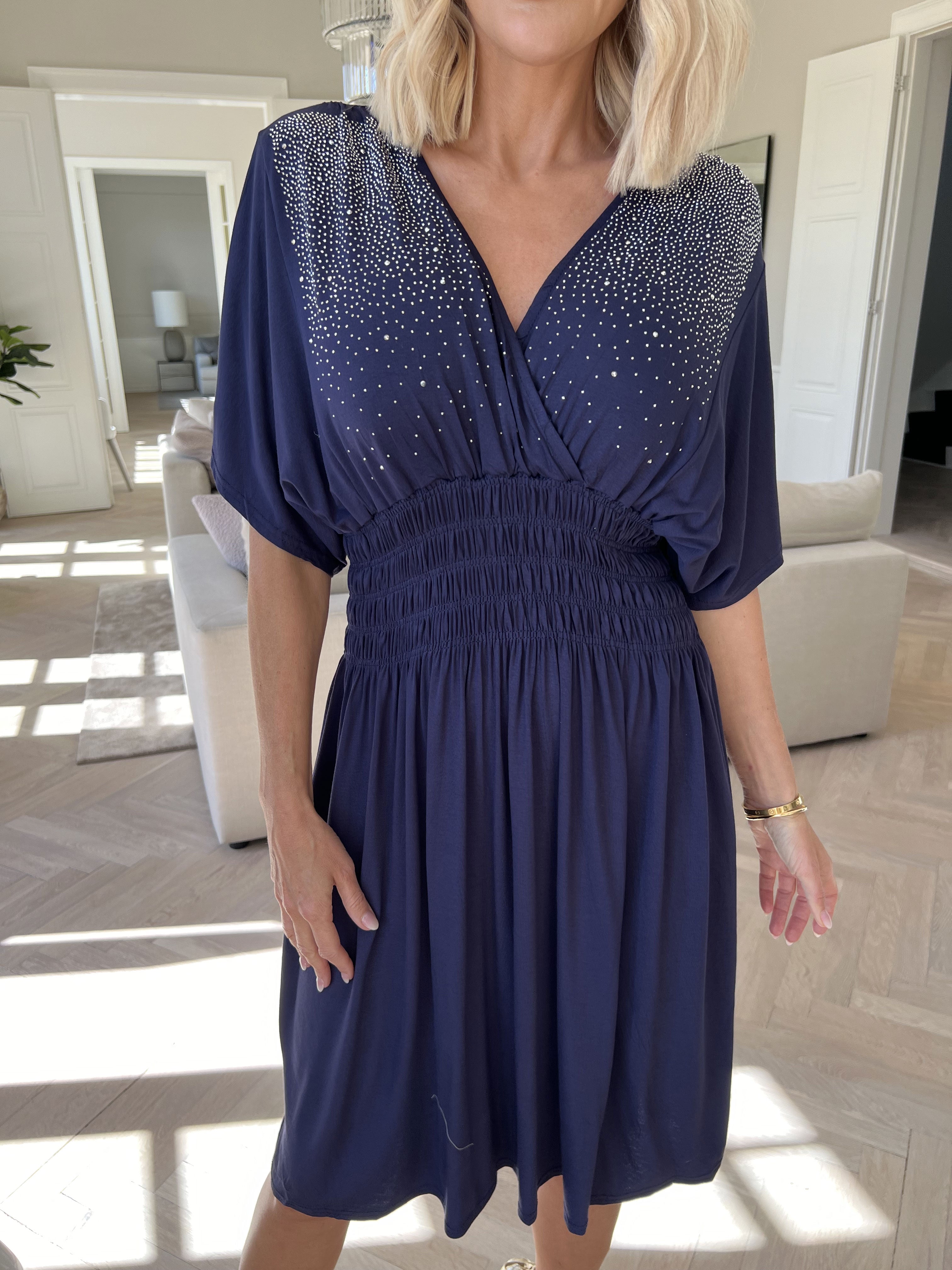 Pams Sparkle Viscose Short - Klänning i viskos med strass