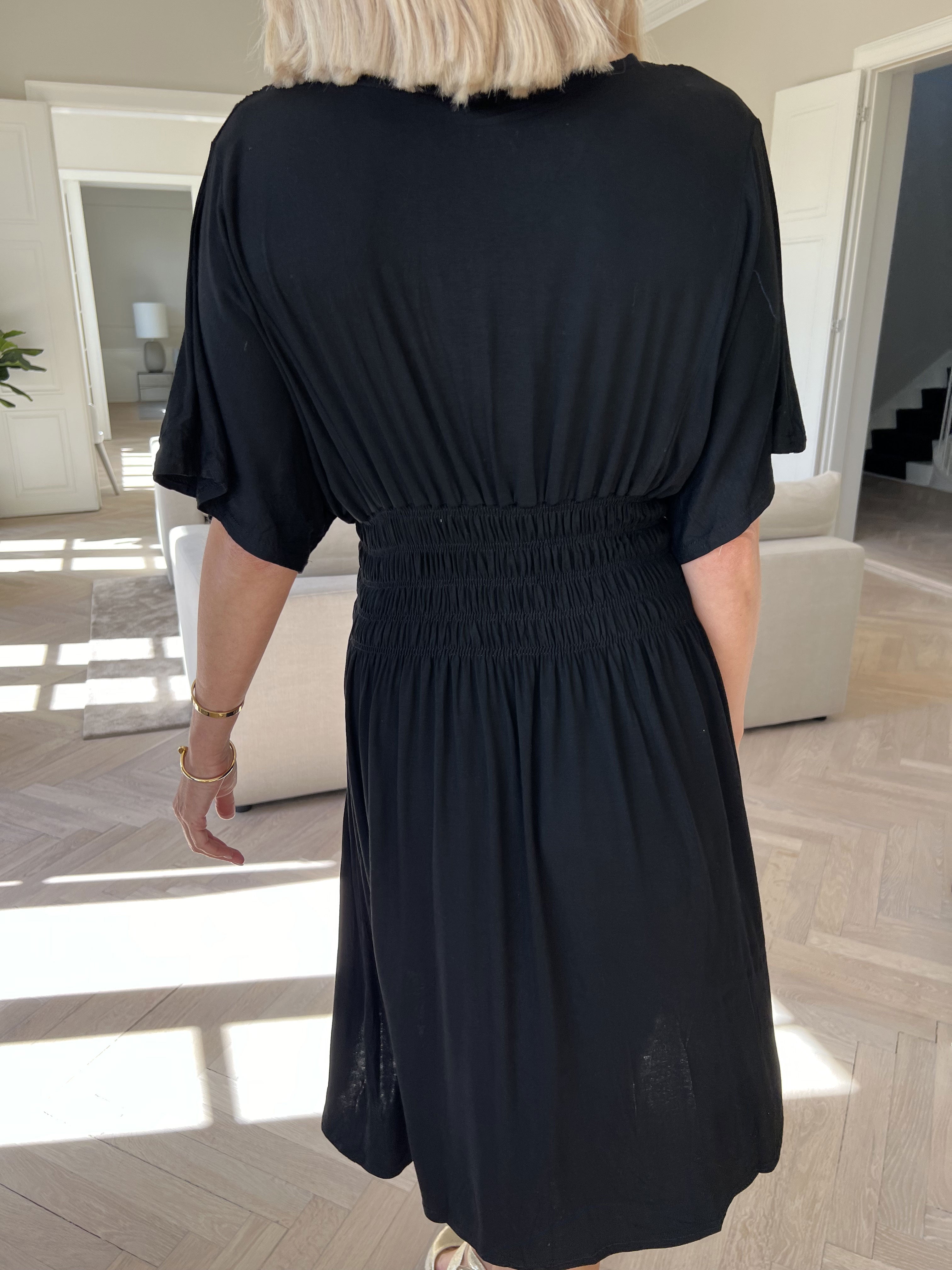 Pams Sparkle Viscose Short - Klänning i viskos med strass