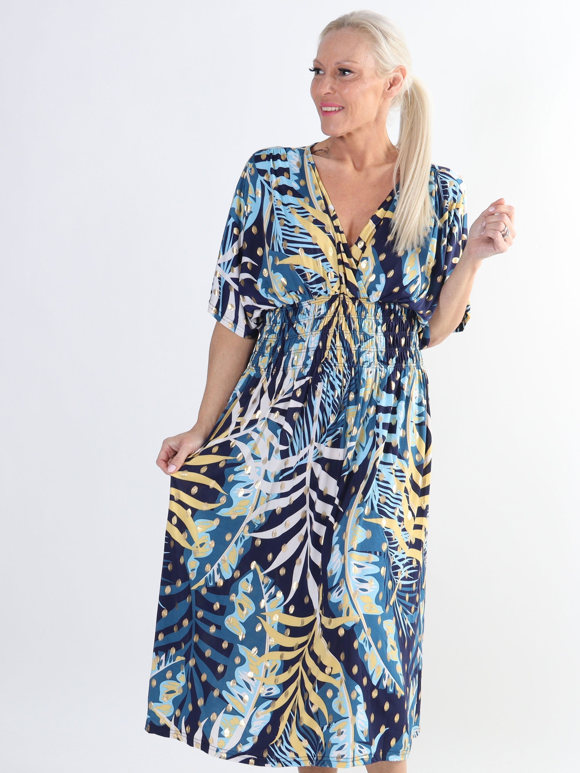 Pams Forest Midi - Resårklänning i skrynkelfritt tyg för stora storlekar