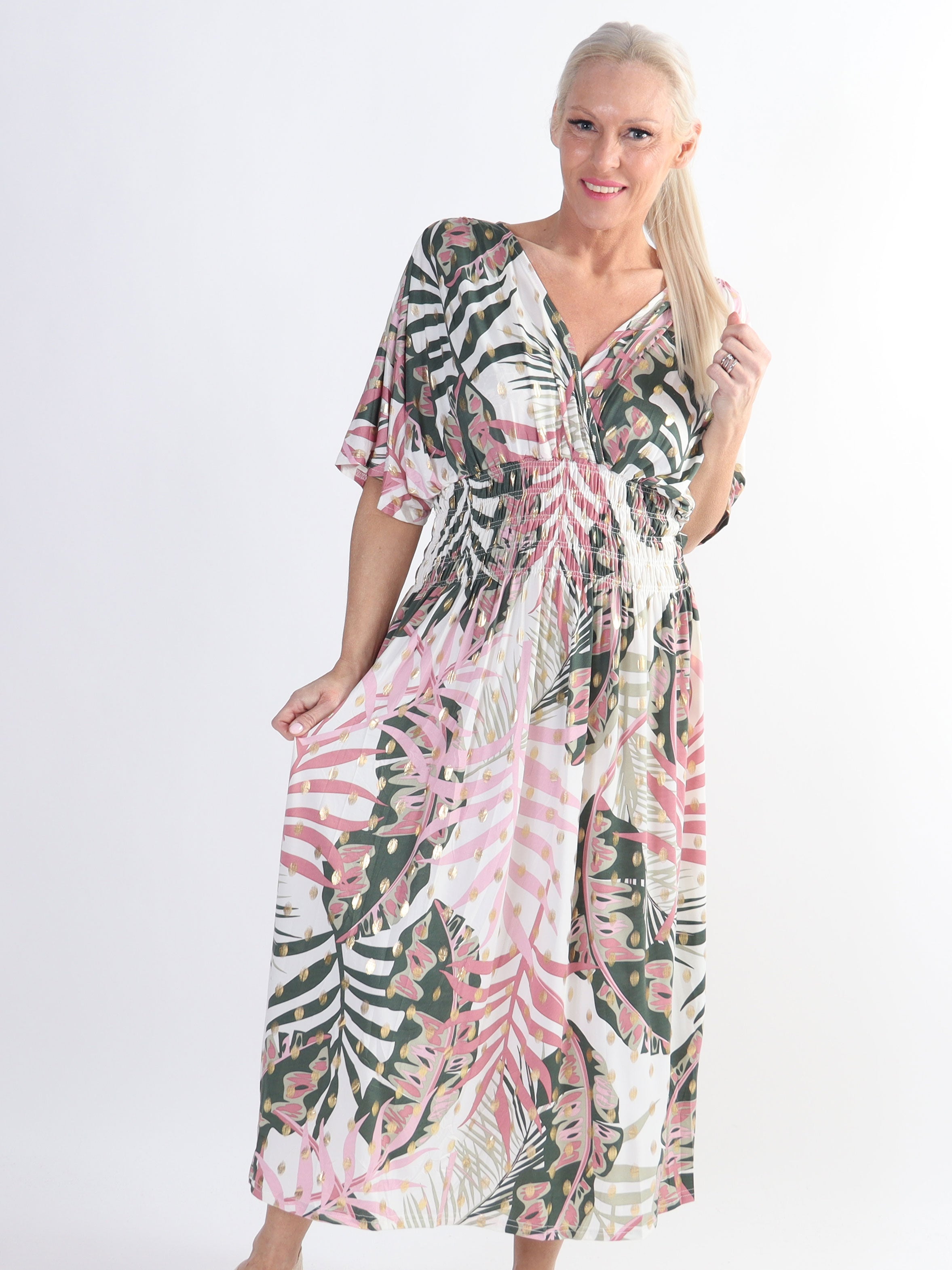 Pams Forest Midi - Resårklänning i skrynkelfritt tyg för stora storlekar