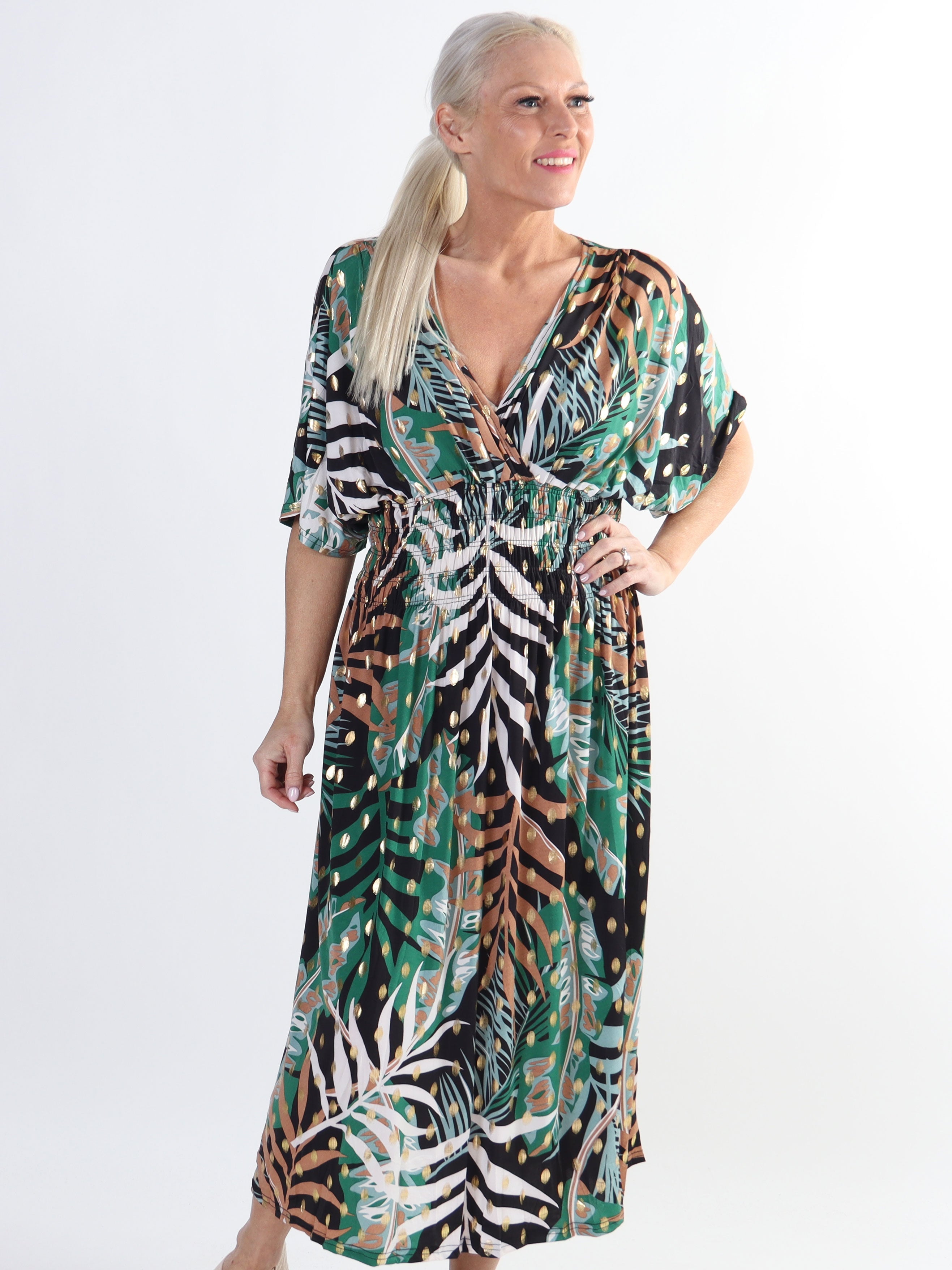 Pams Forest Midi - Resårklänning i skrynkelfritt tyg för stora storlekar