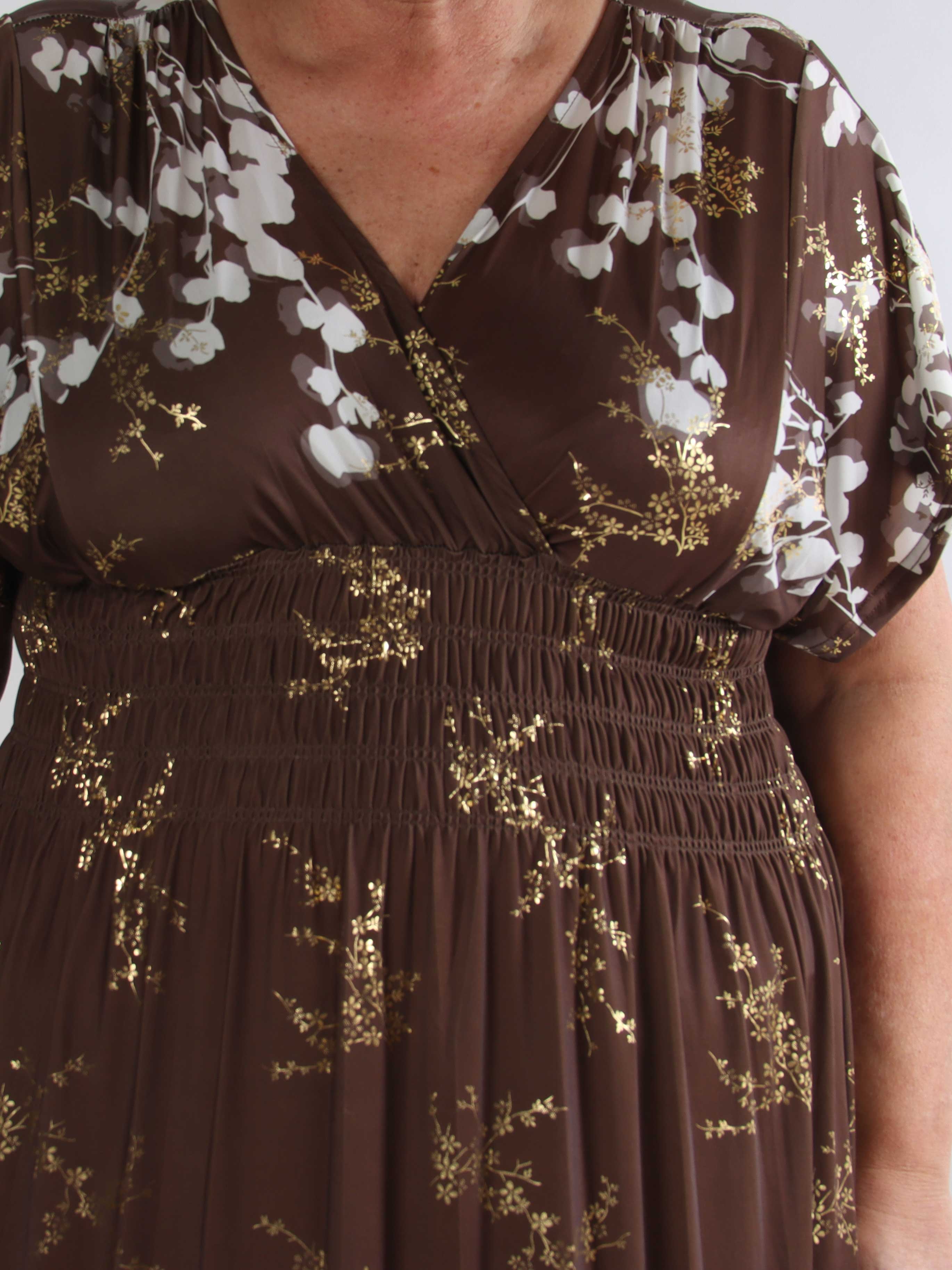 Pams Gilded Midi - Plus size kjole med blomsterprint og guld blade