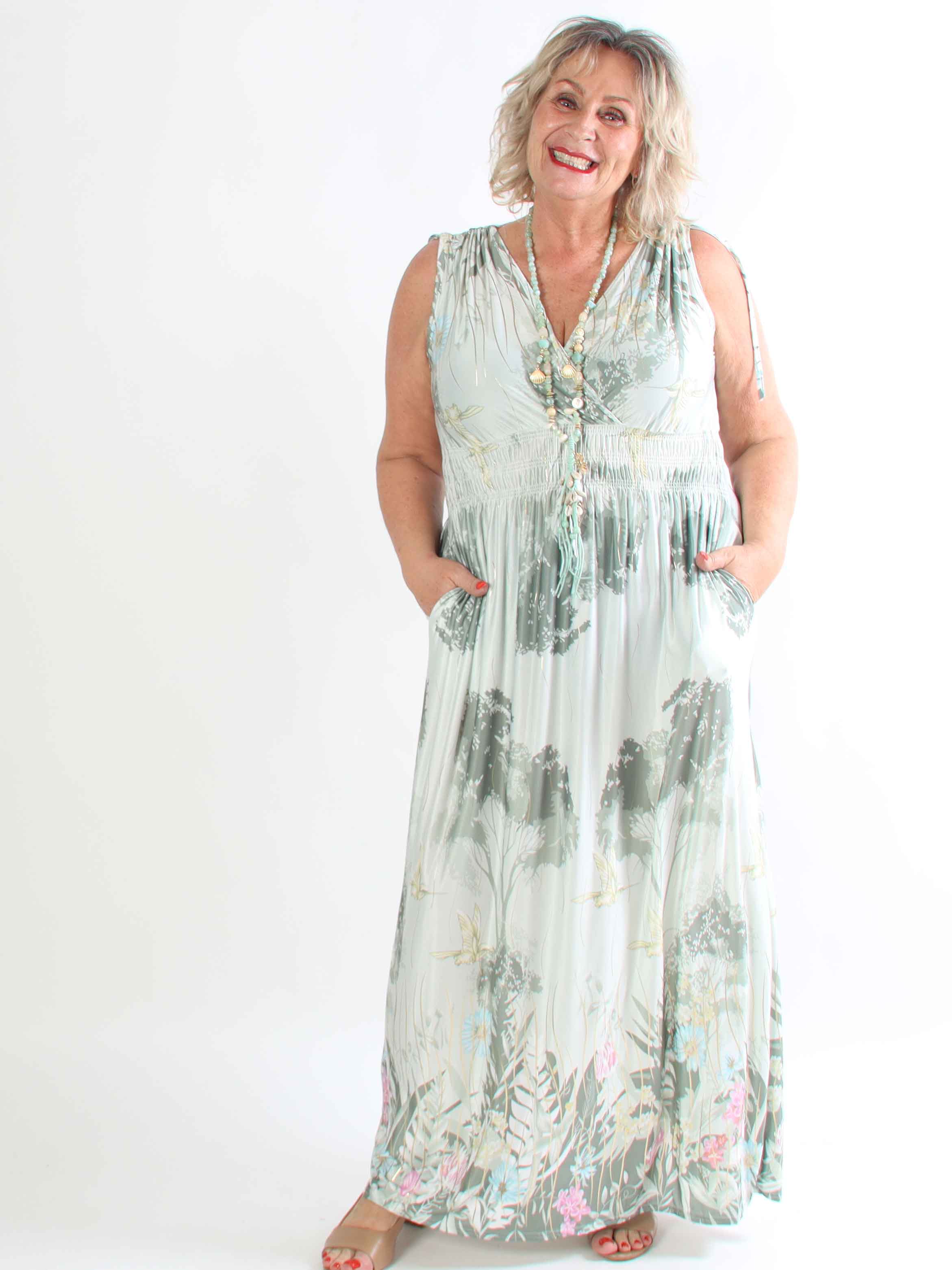 Pams Hummingbird Sleeveless - Elastisk plus size kjole med blomster og fugle motiver