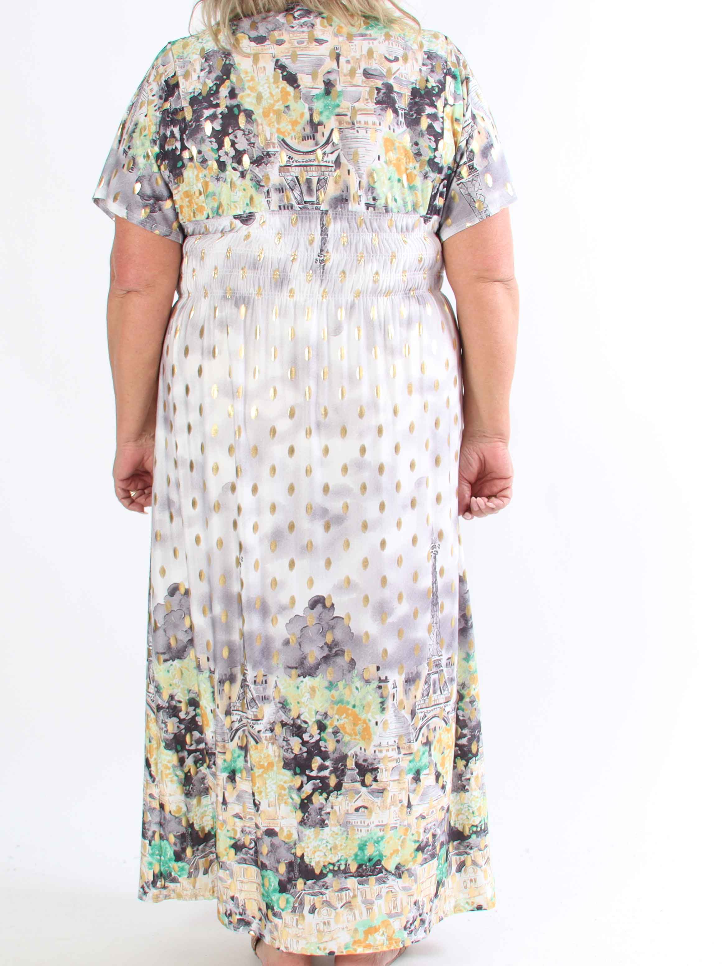 Pams Paris - Lång stretchig plus size-klänning med guldnitar