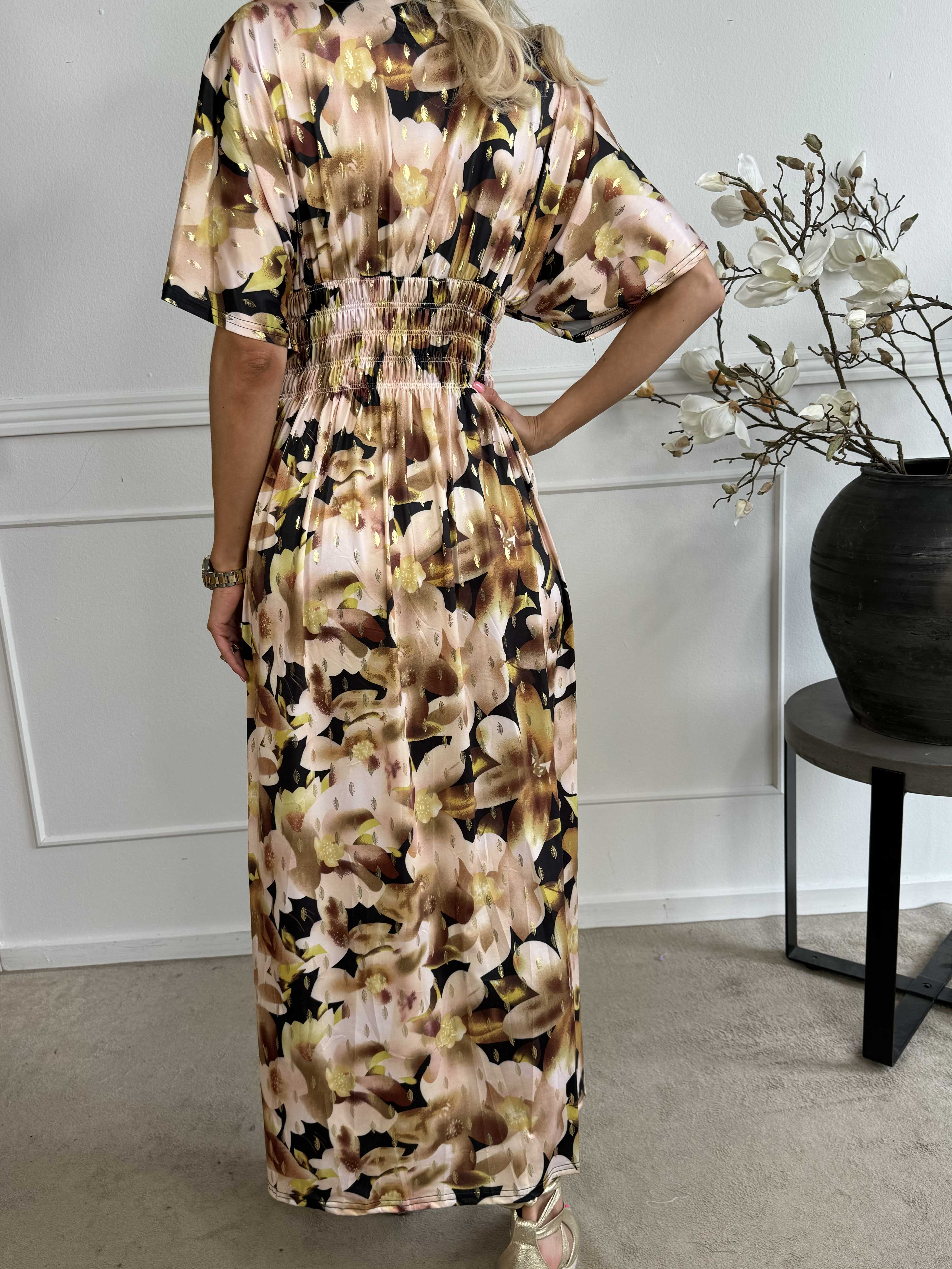 Pams Sweet Flower - Lång elastisk klänning i skrynkelfritt tyg