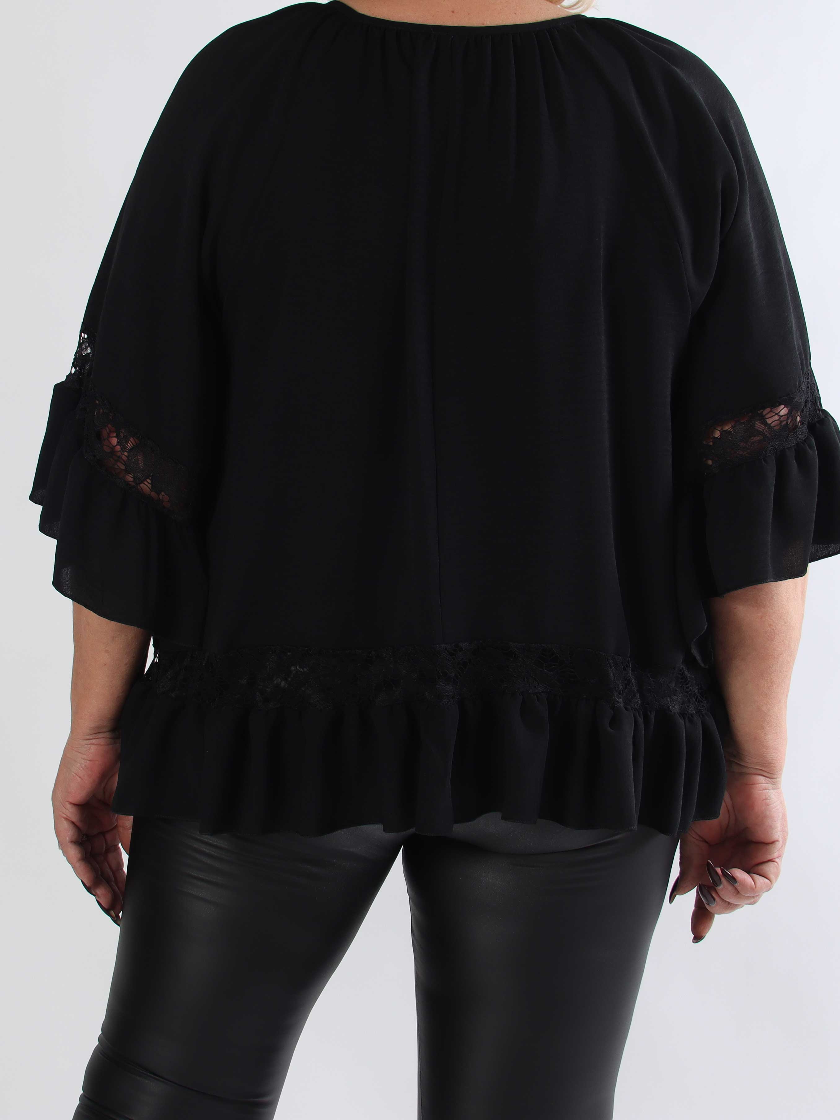 Pepita - Plus size tunika i løs pasform med blonde- og flæsedetaljer