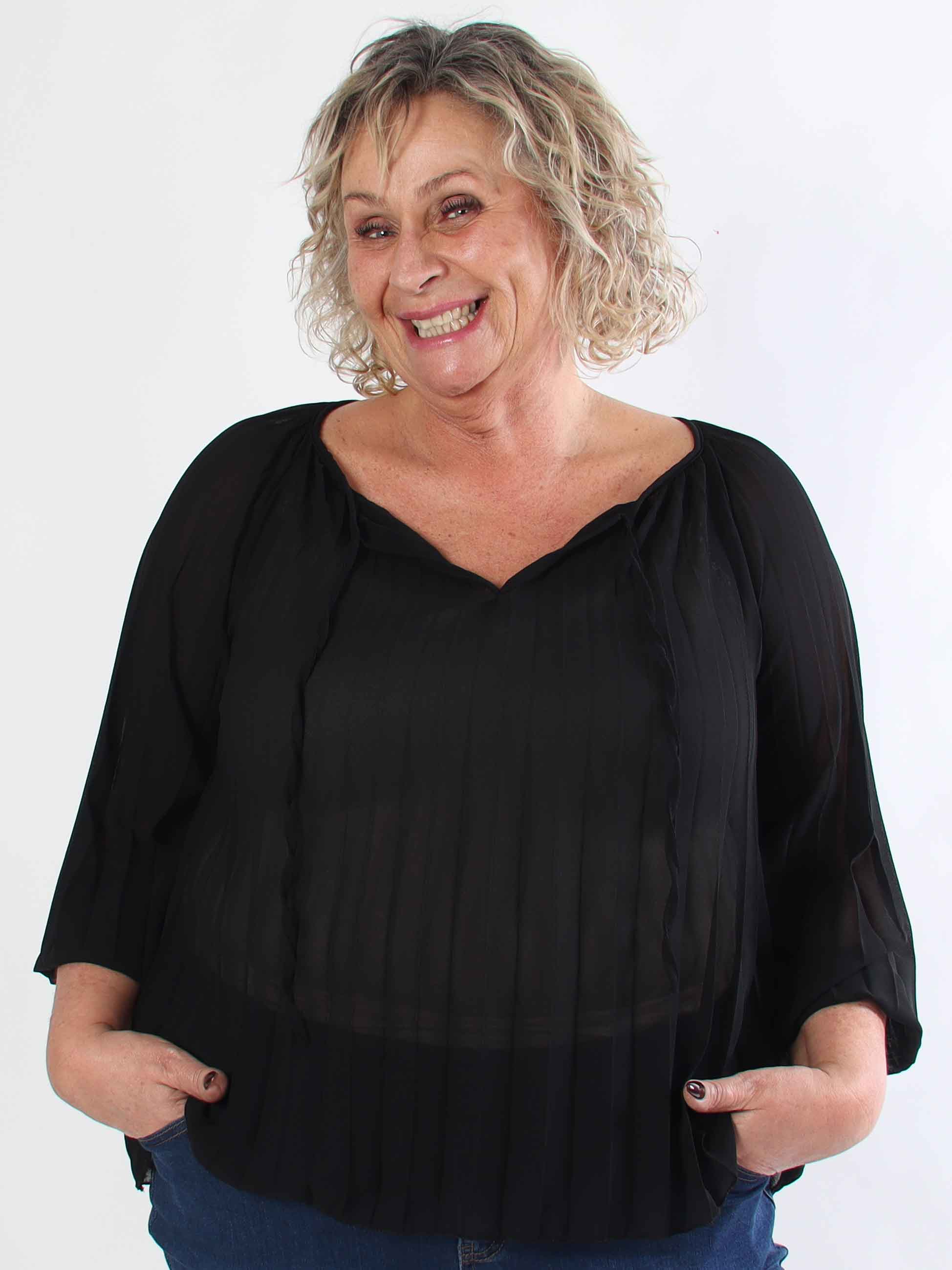 Philippa Shirt - Sød plisseret plus size tunika i semi-transparent chiffon